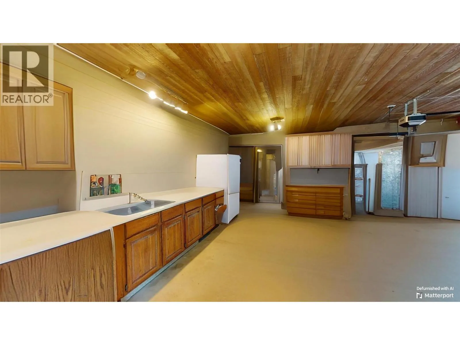 460 Crestview Drive