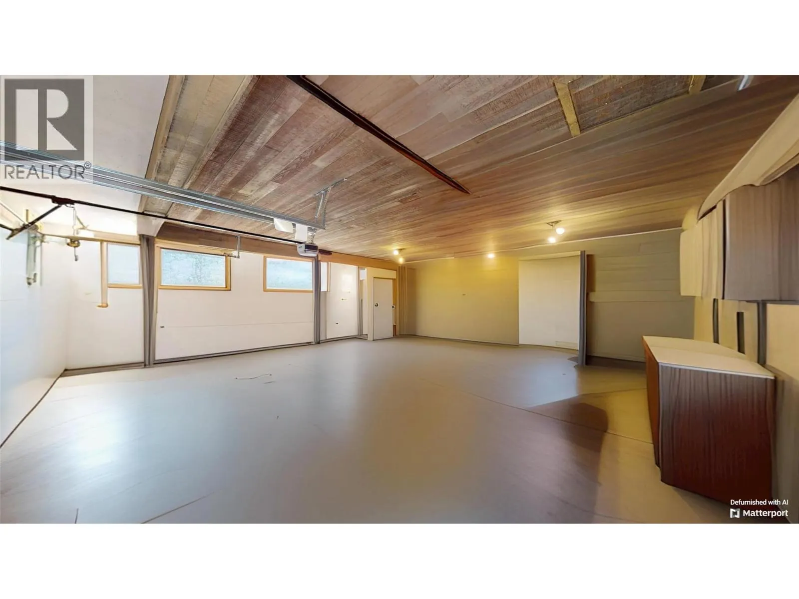 460 Crestview Drive