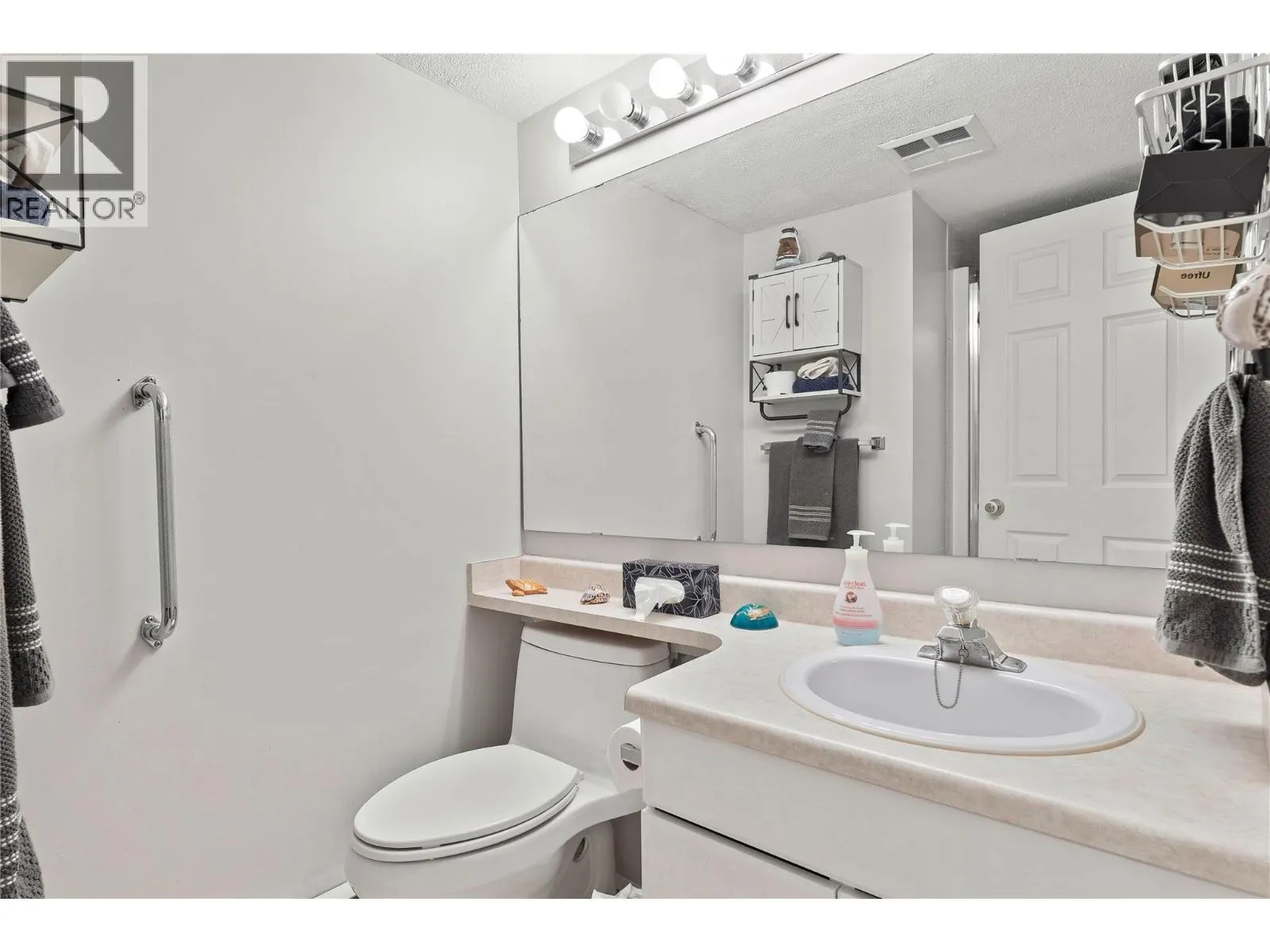 650 3 Street SW Unit# 211