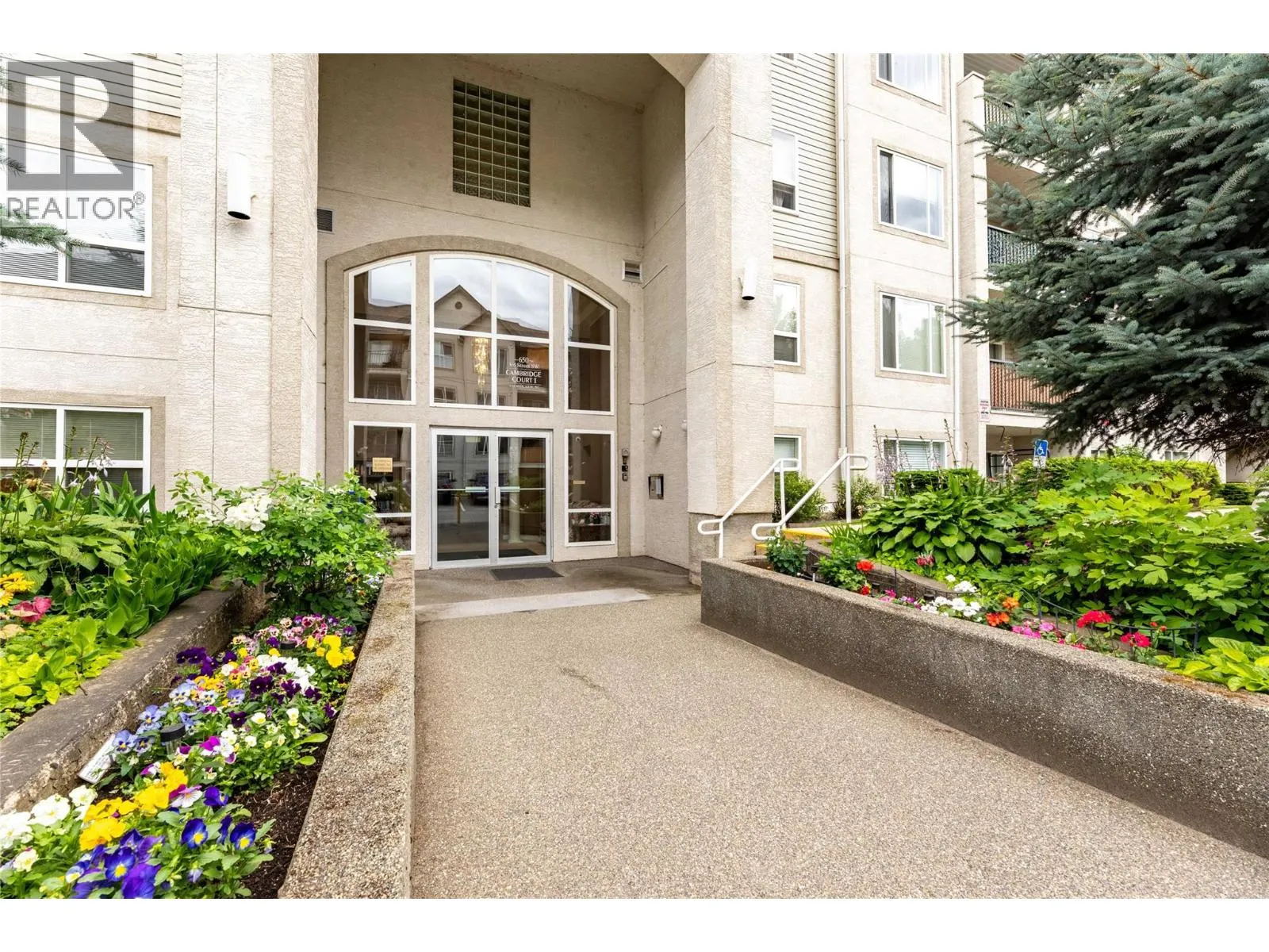 650 3 Street SW Unit# 211