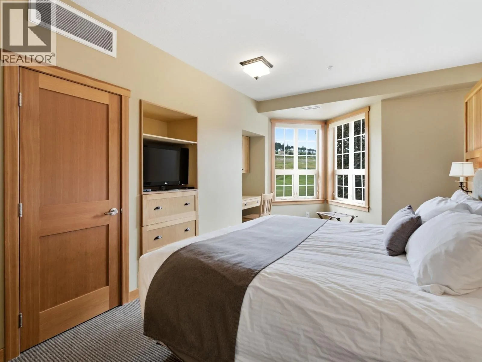 105 Village Center Court Unit# 226