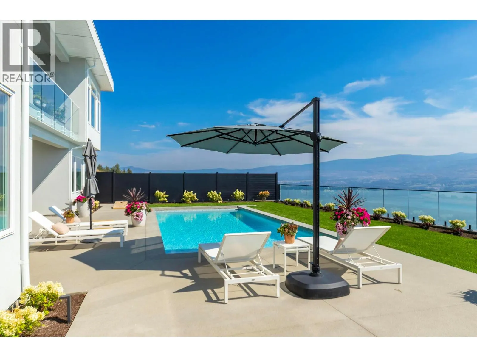 1391 Vineyard Drive