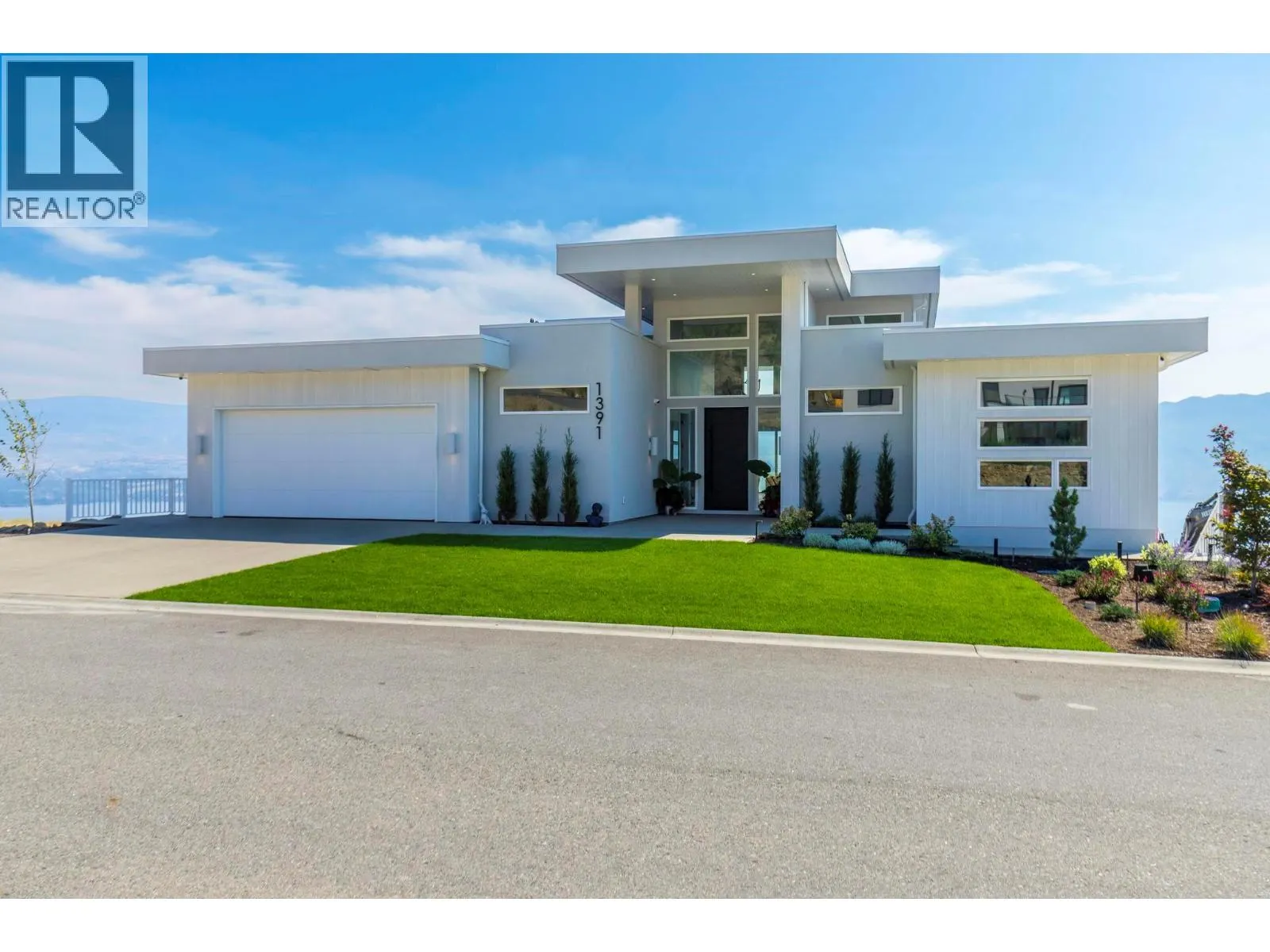 1391 Vineyard Drive