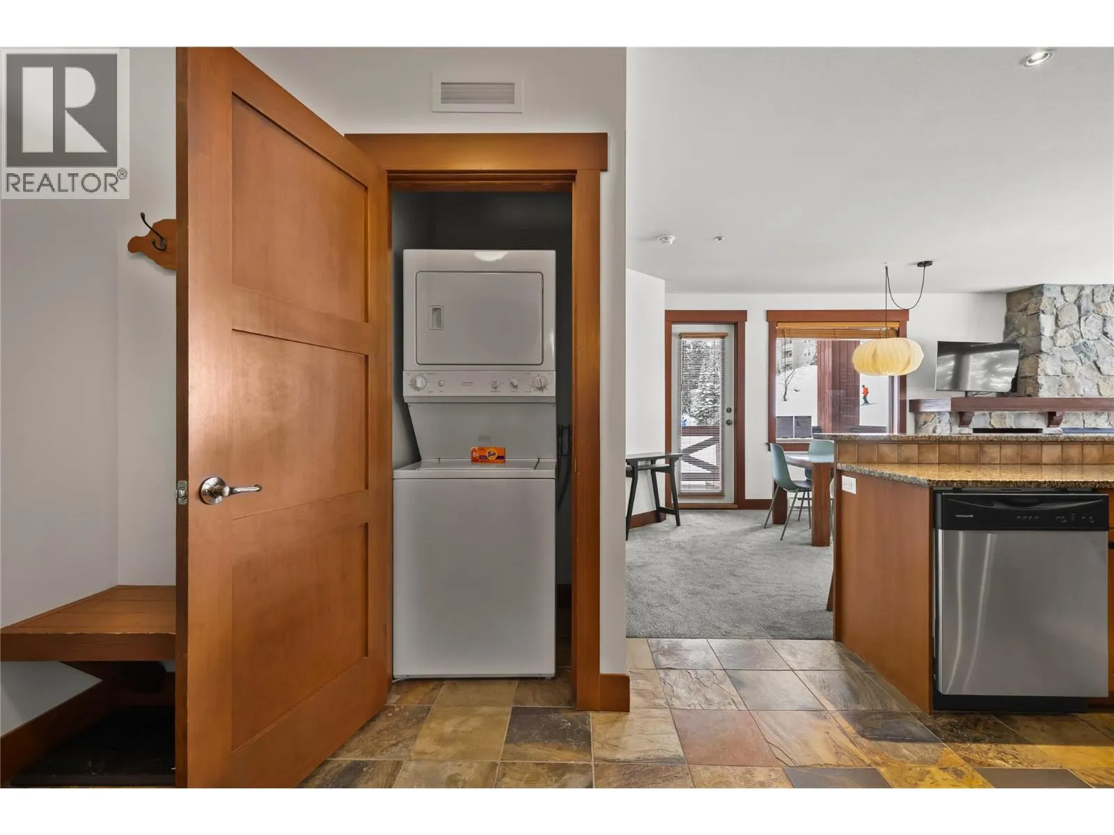 5257 Big White Road Unit# 304