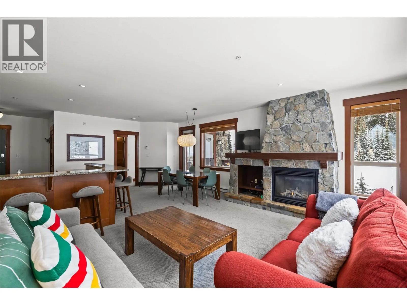 5257 Big White Road Unit# 304