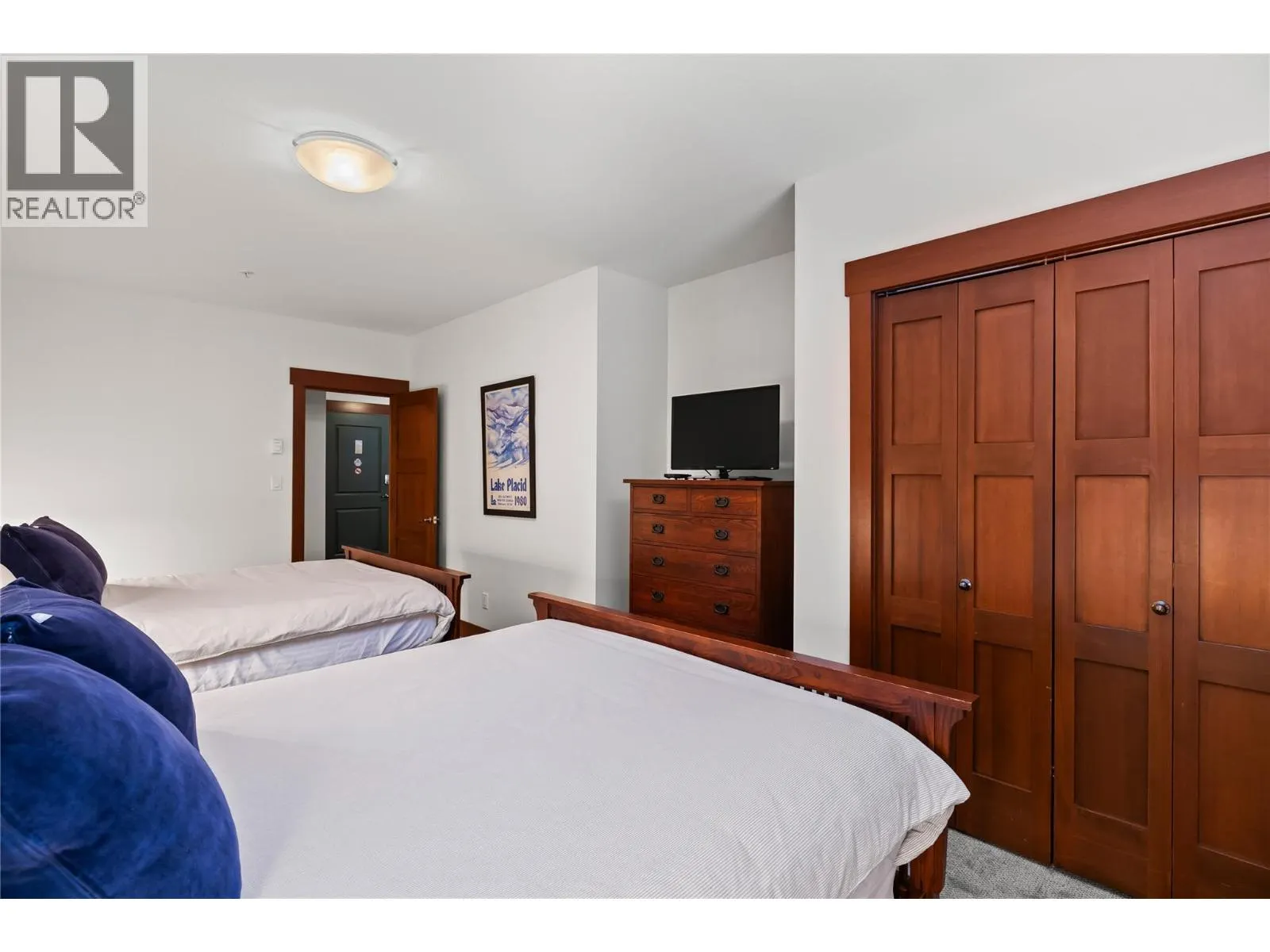 5257 Big White Road Unit# 304