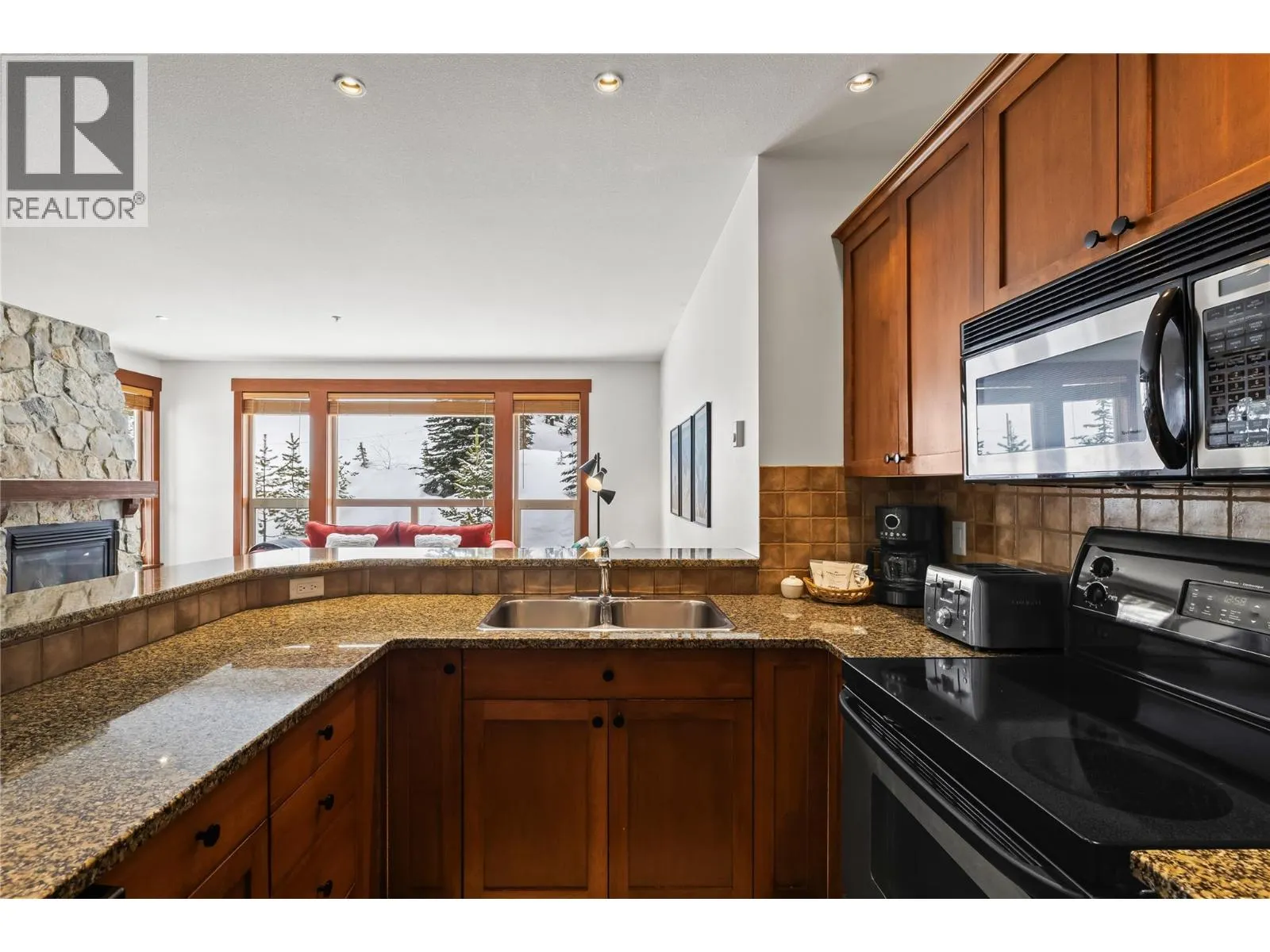 5257 Big White Road Unit# 304
