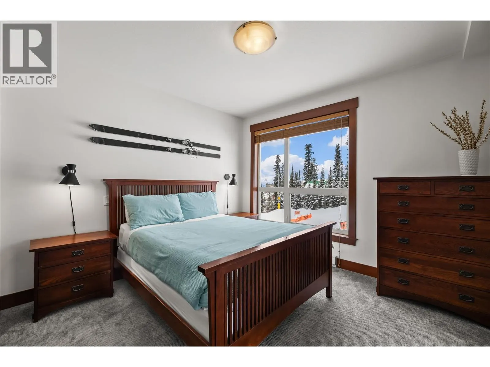 5257 Big White Road Unit# 304