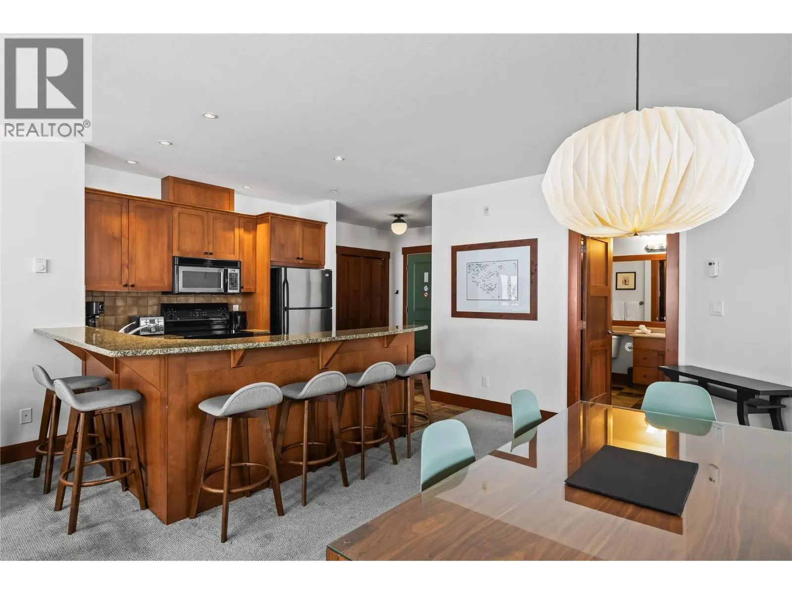 5257 Big White Road Unit# 304