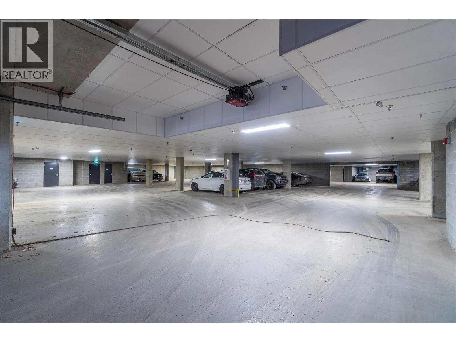 765 McGill Road Unit# 106