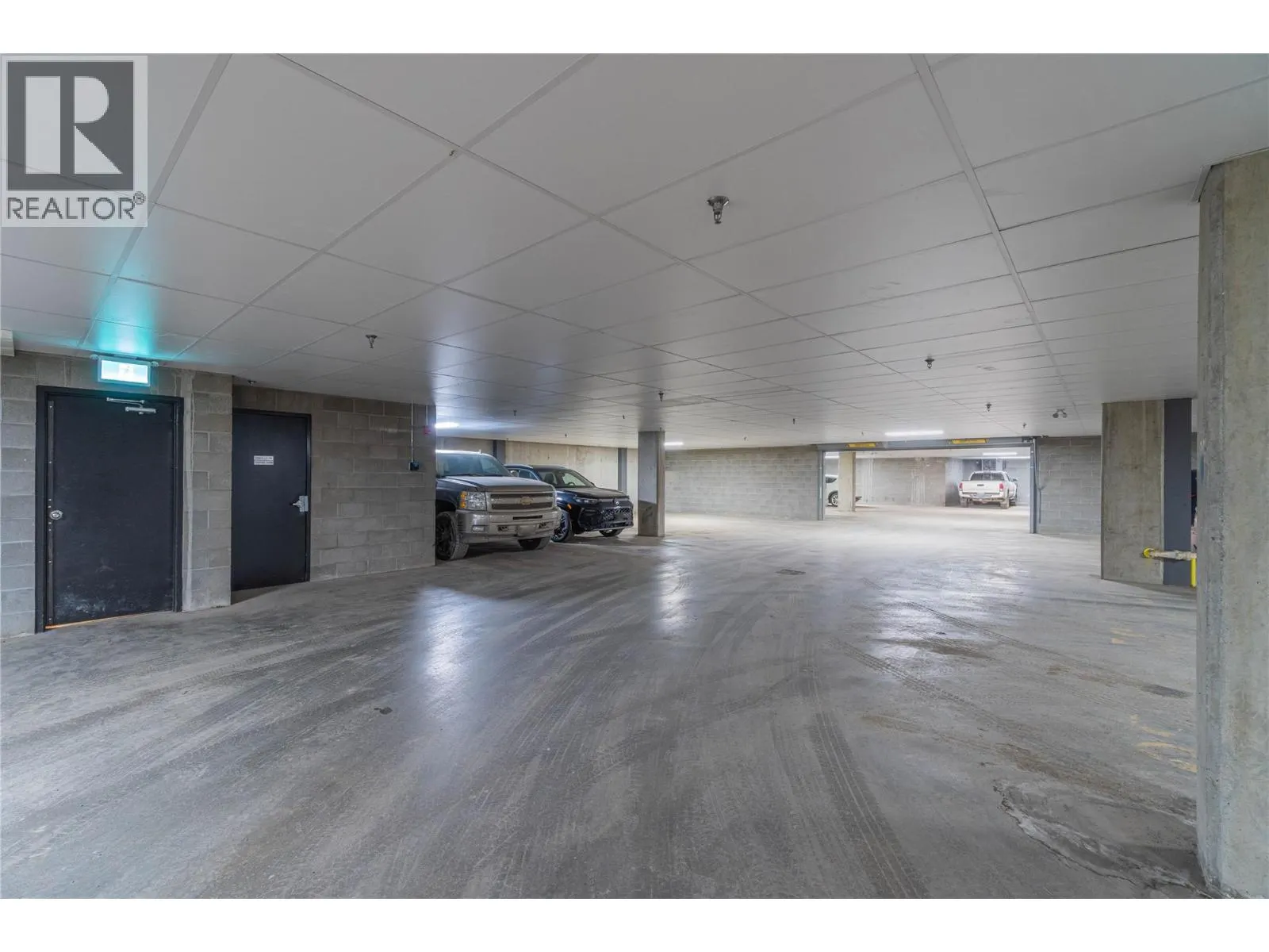 765 McGill Road Unit# 106