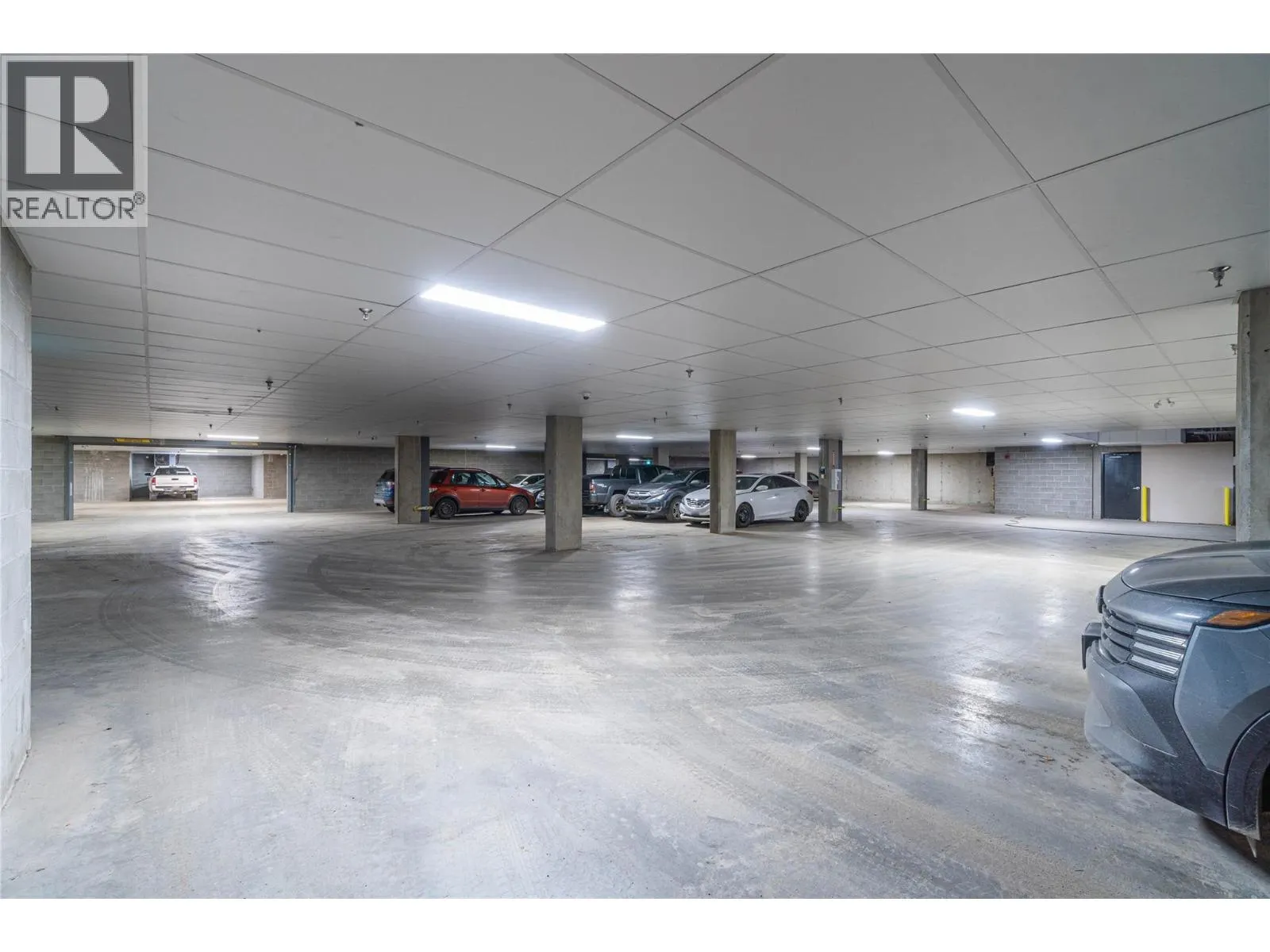 765 McGill Road Unit# 106