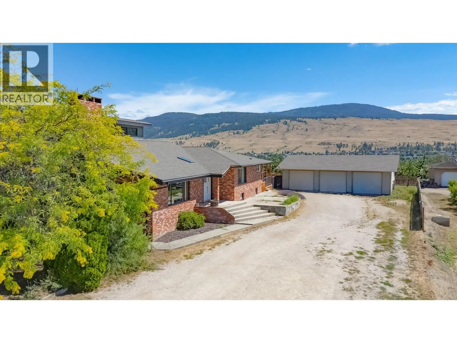 10371 Okanagan Centre Road E