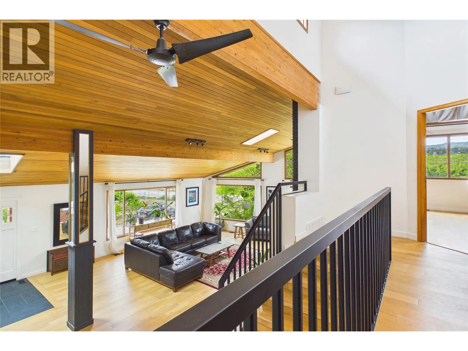 10371 Okanagan Centre Road E