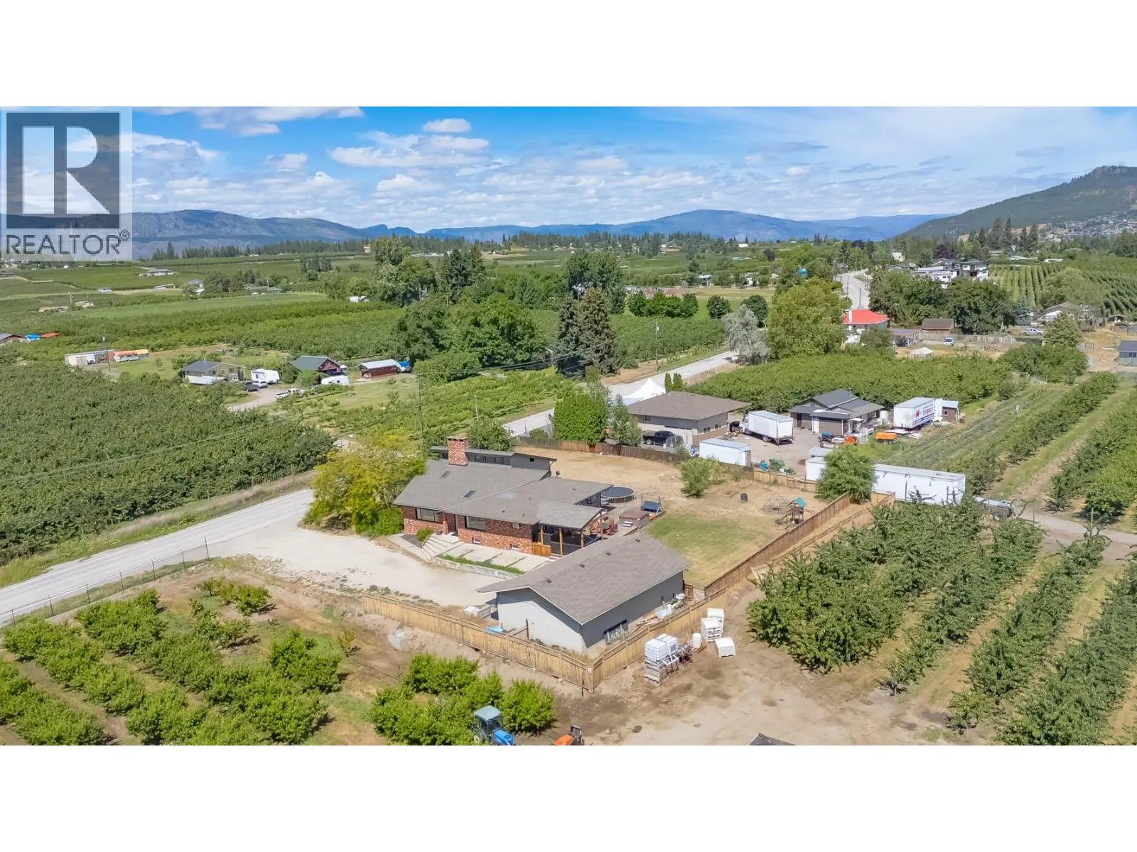 10371 Okanagan Centre Road E