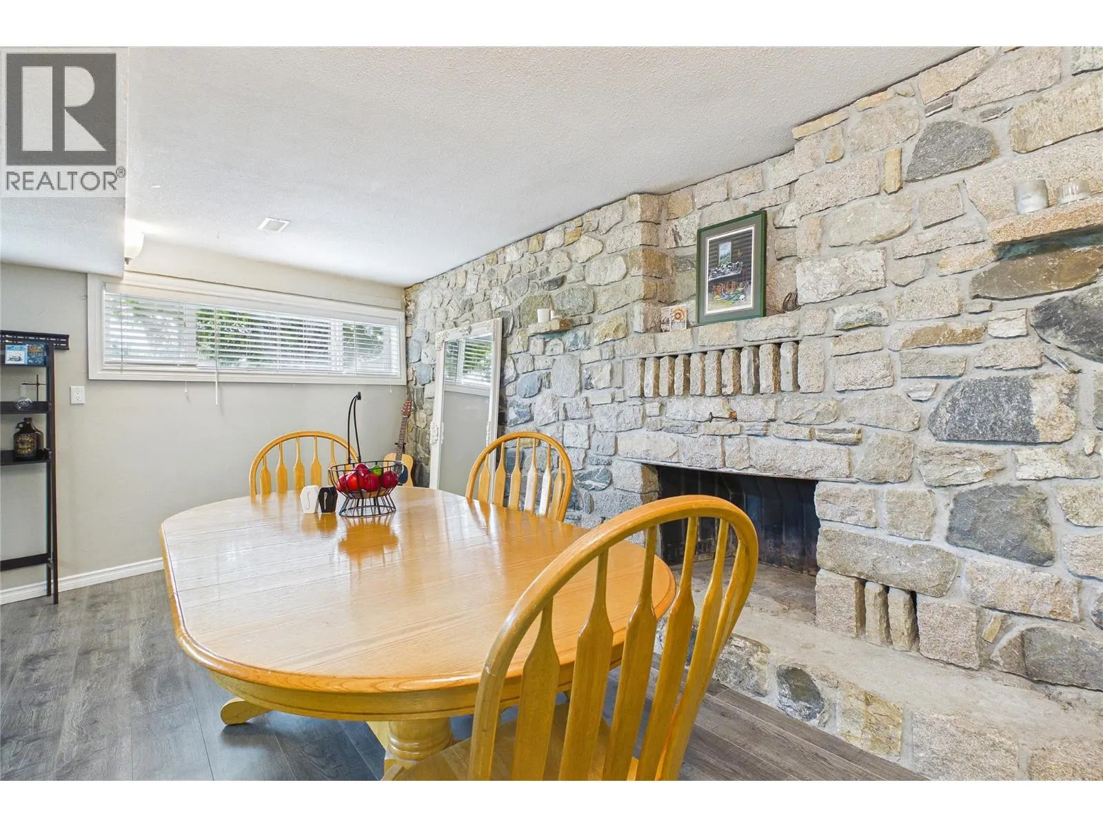 10371 Okanagan Centre Road E