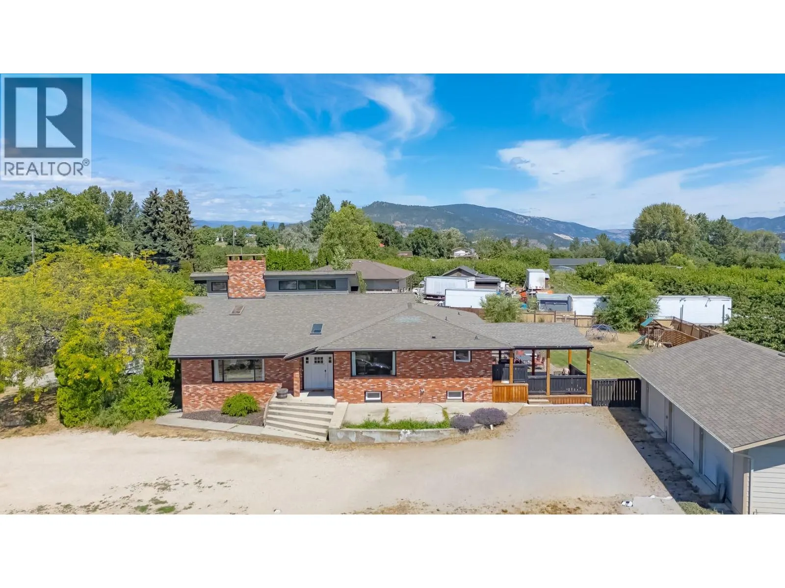 10371 Okanagan Centre Road E