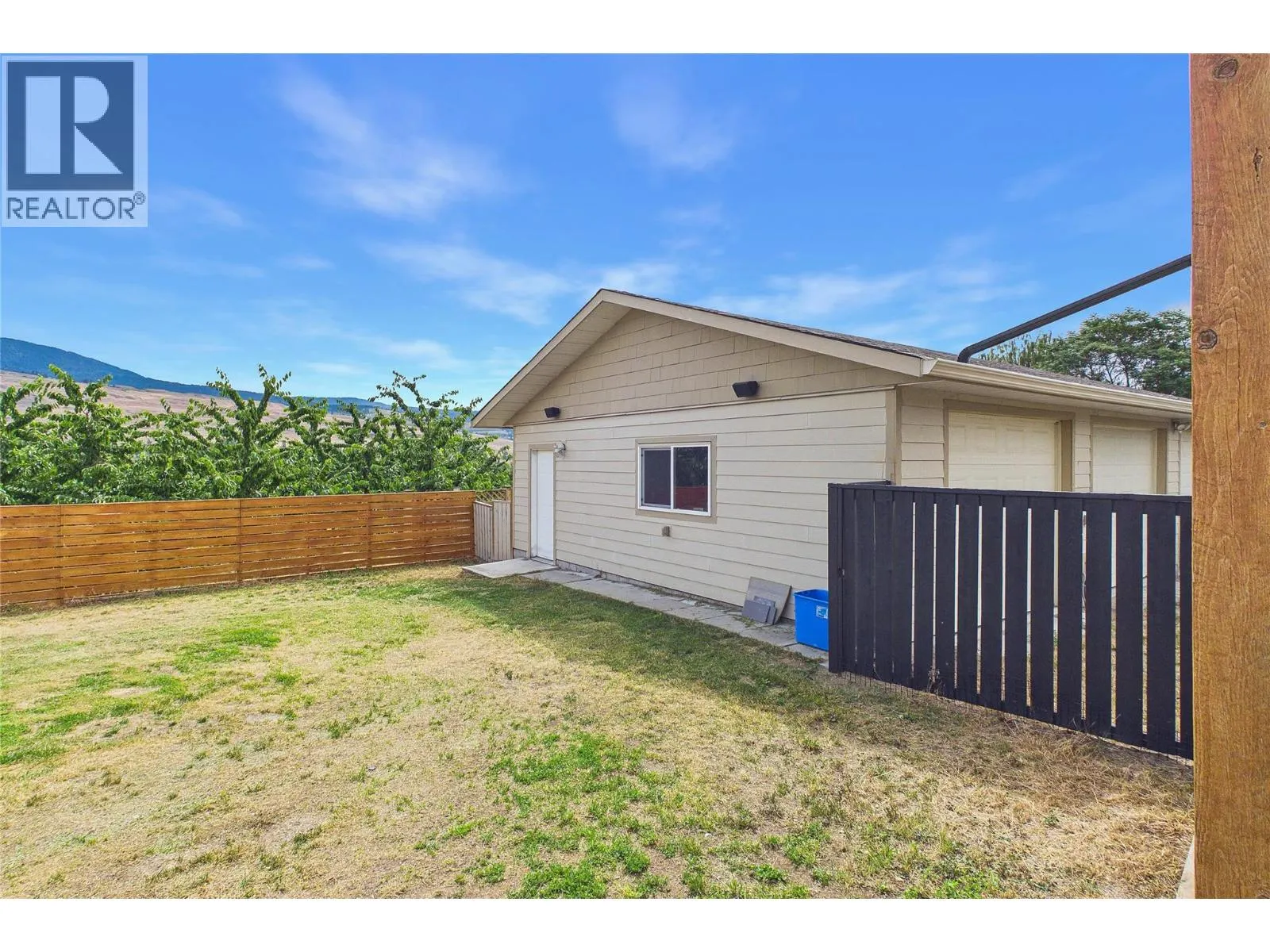 10371 Okanagan Centre Road E