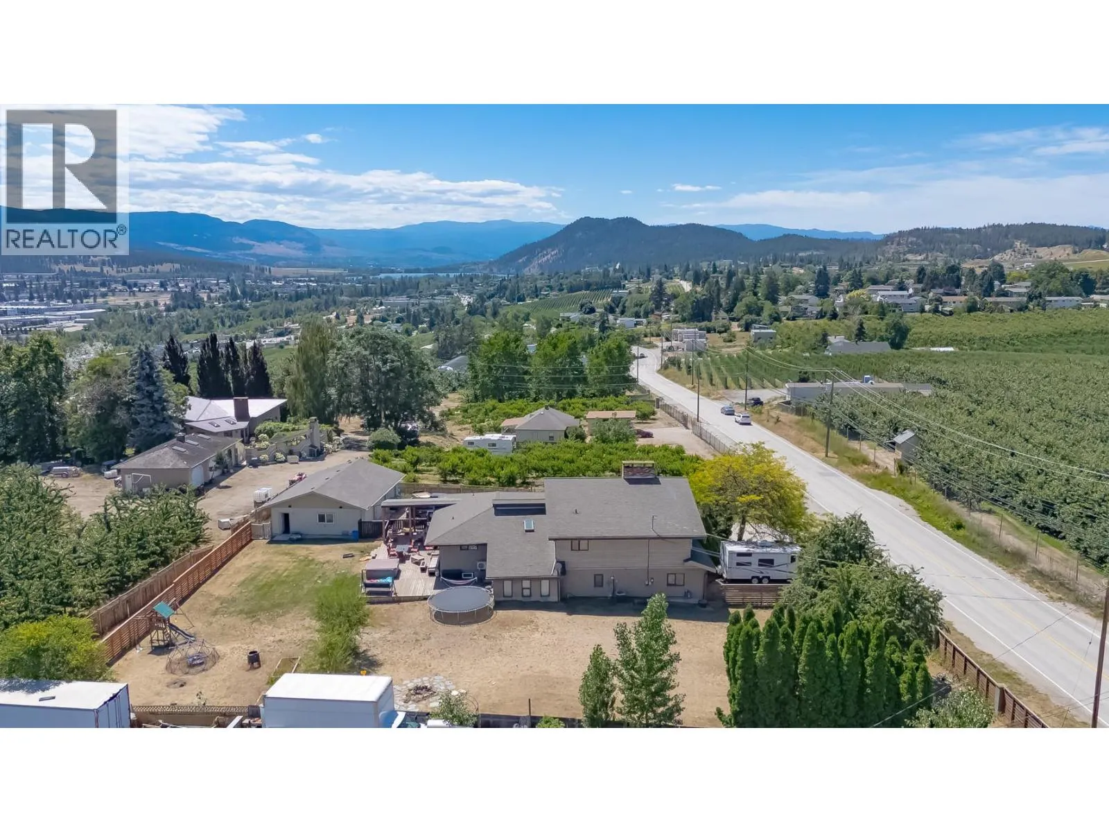 10371 Okanagan Centre Road E
