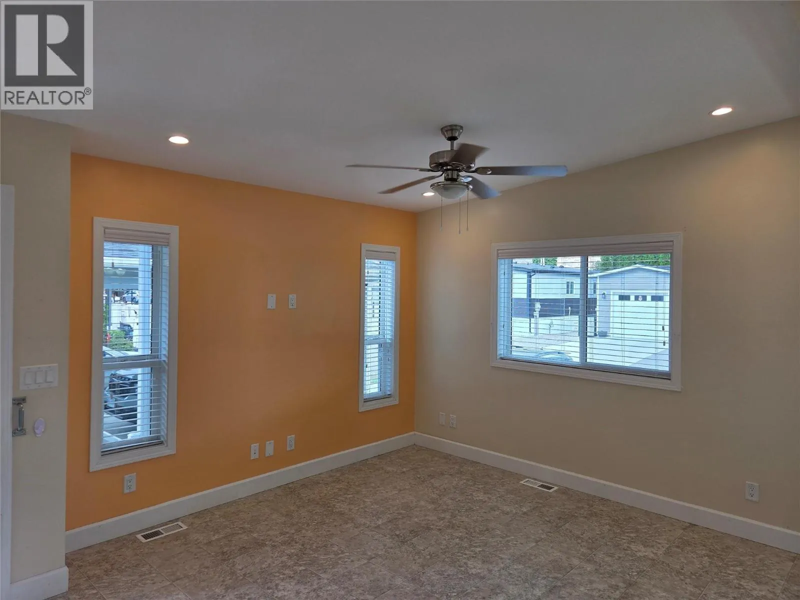 1118 Middle Bench Road Unit# 1