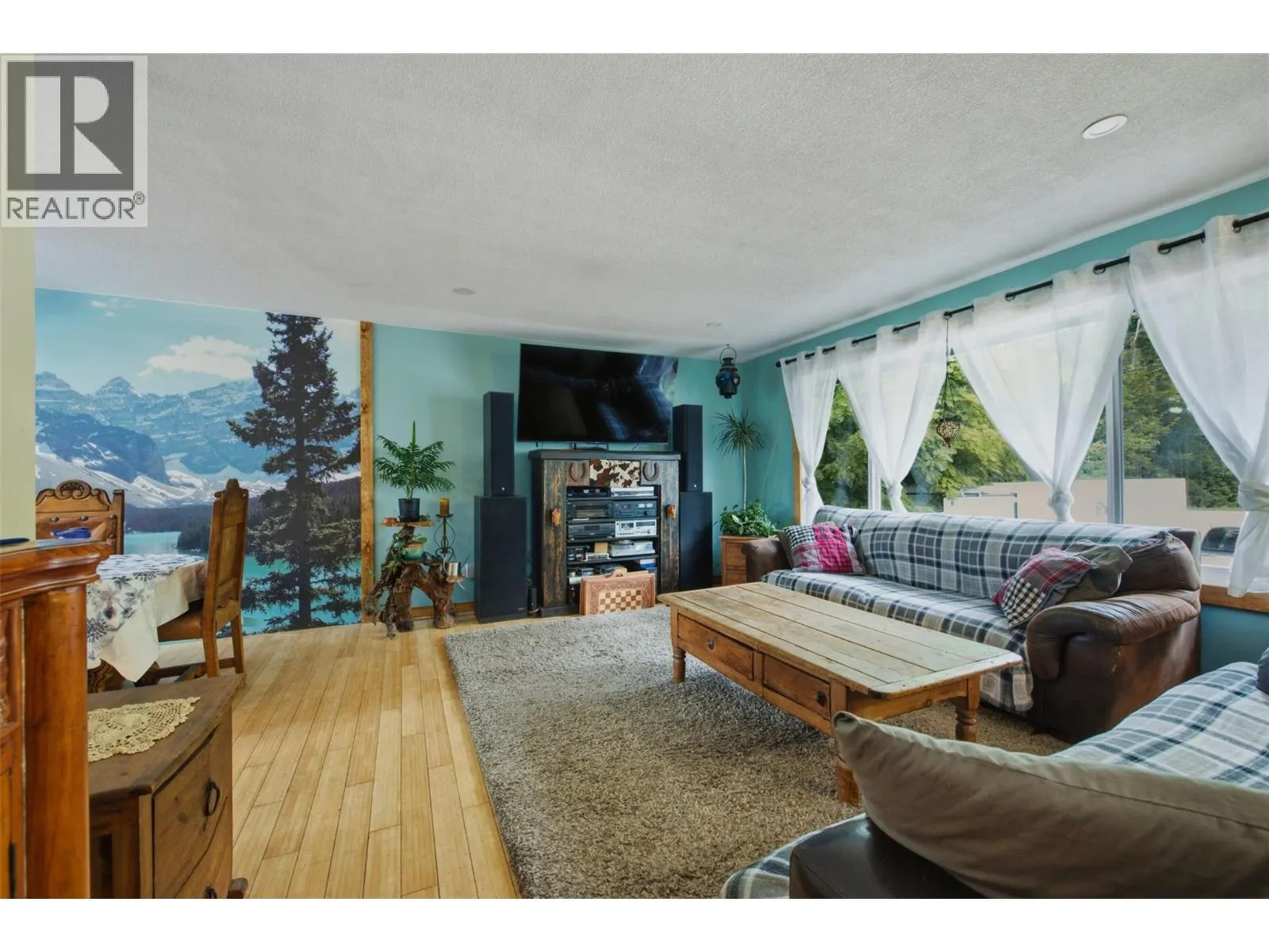 5830 6 Highway