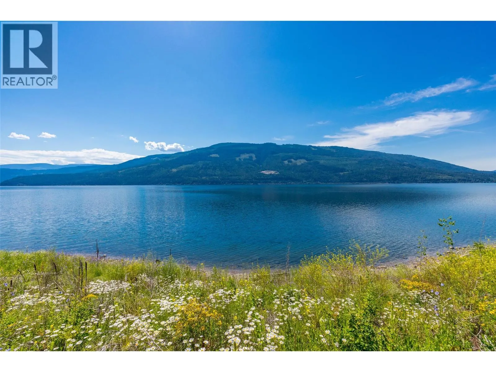 4990 Sunnybrae-Canoe Point Road Unit# 2