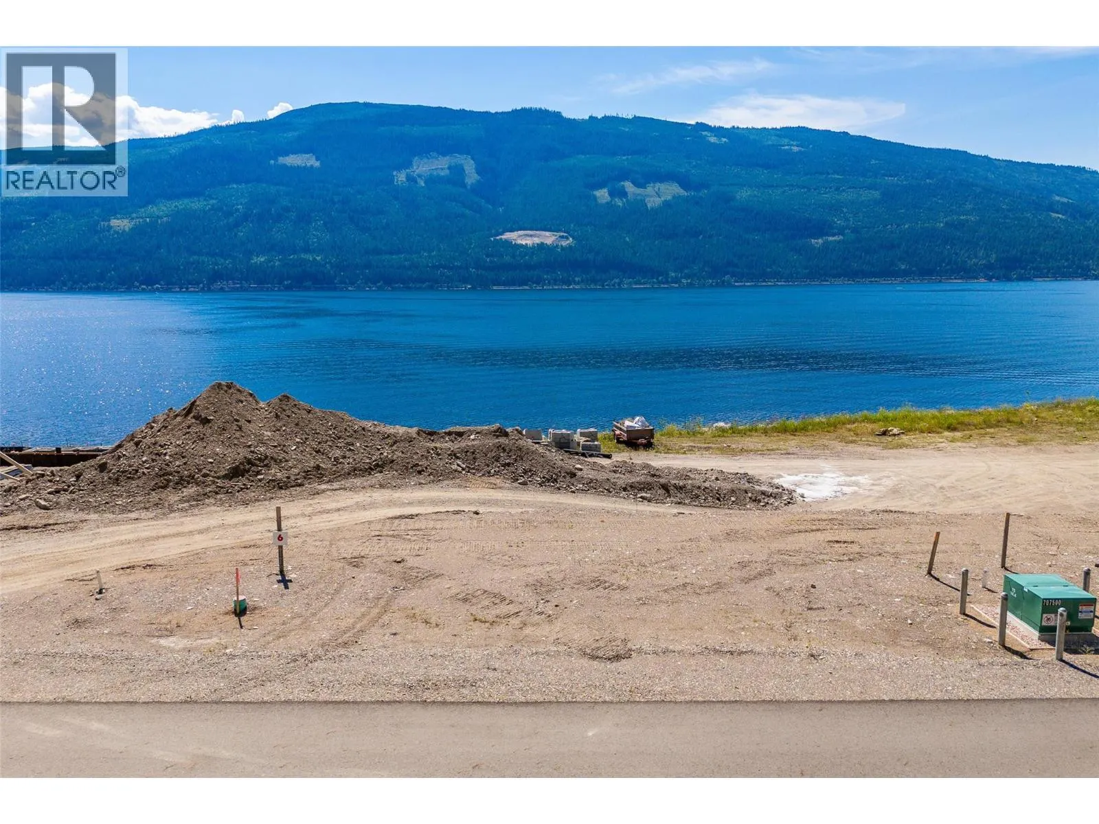 4990 Sunnybrae-Canoe Point Road Unit# 6