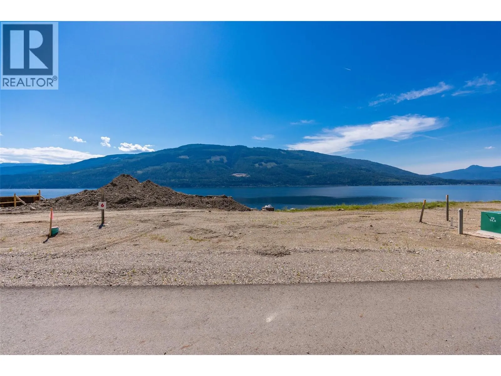 4990 Sunnybrae-Canoe Point Road Unit# 6