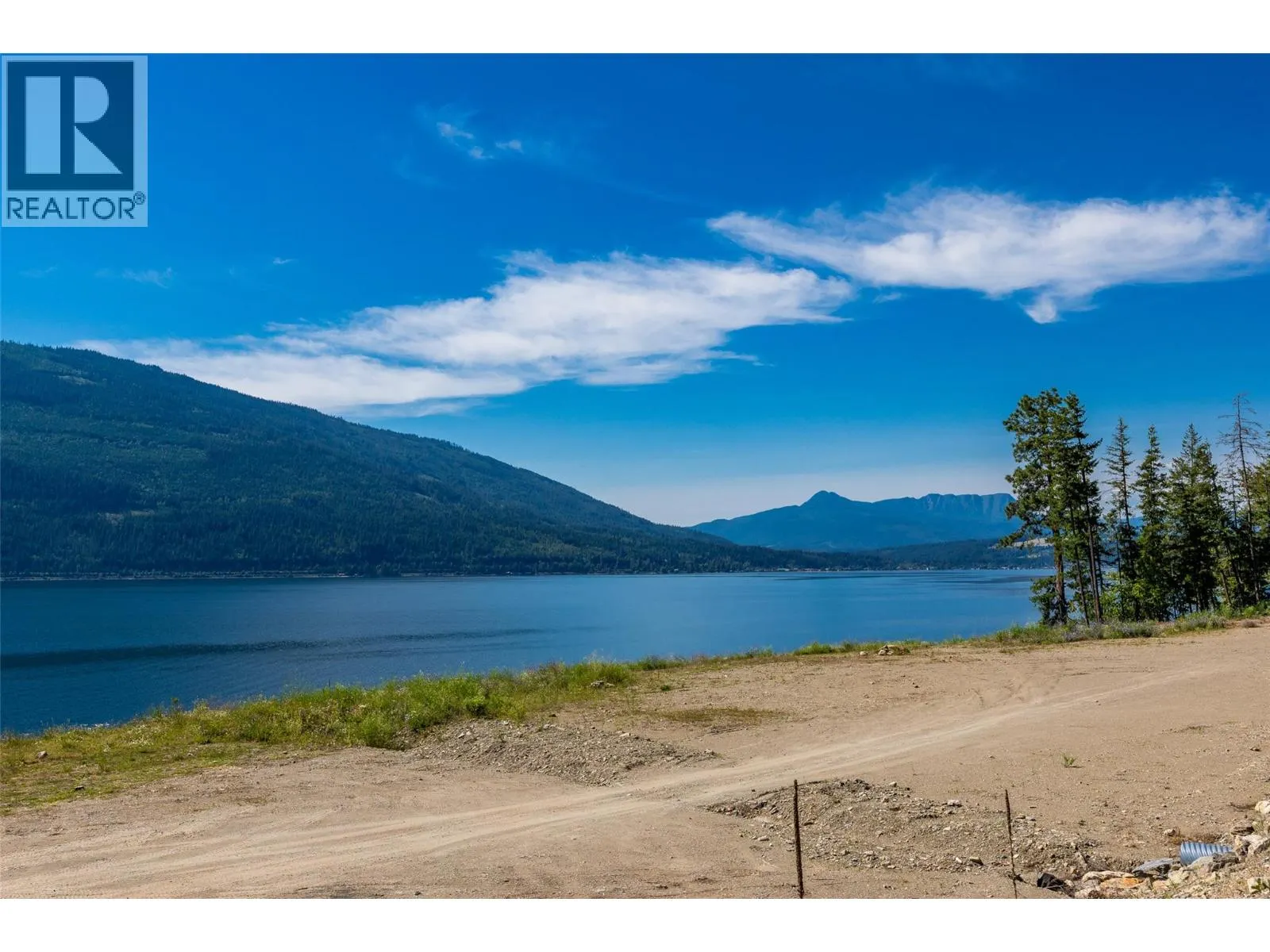 4990 Sunnybrae-Canoe Point Road Unit# 7