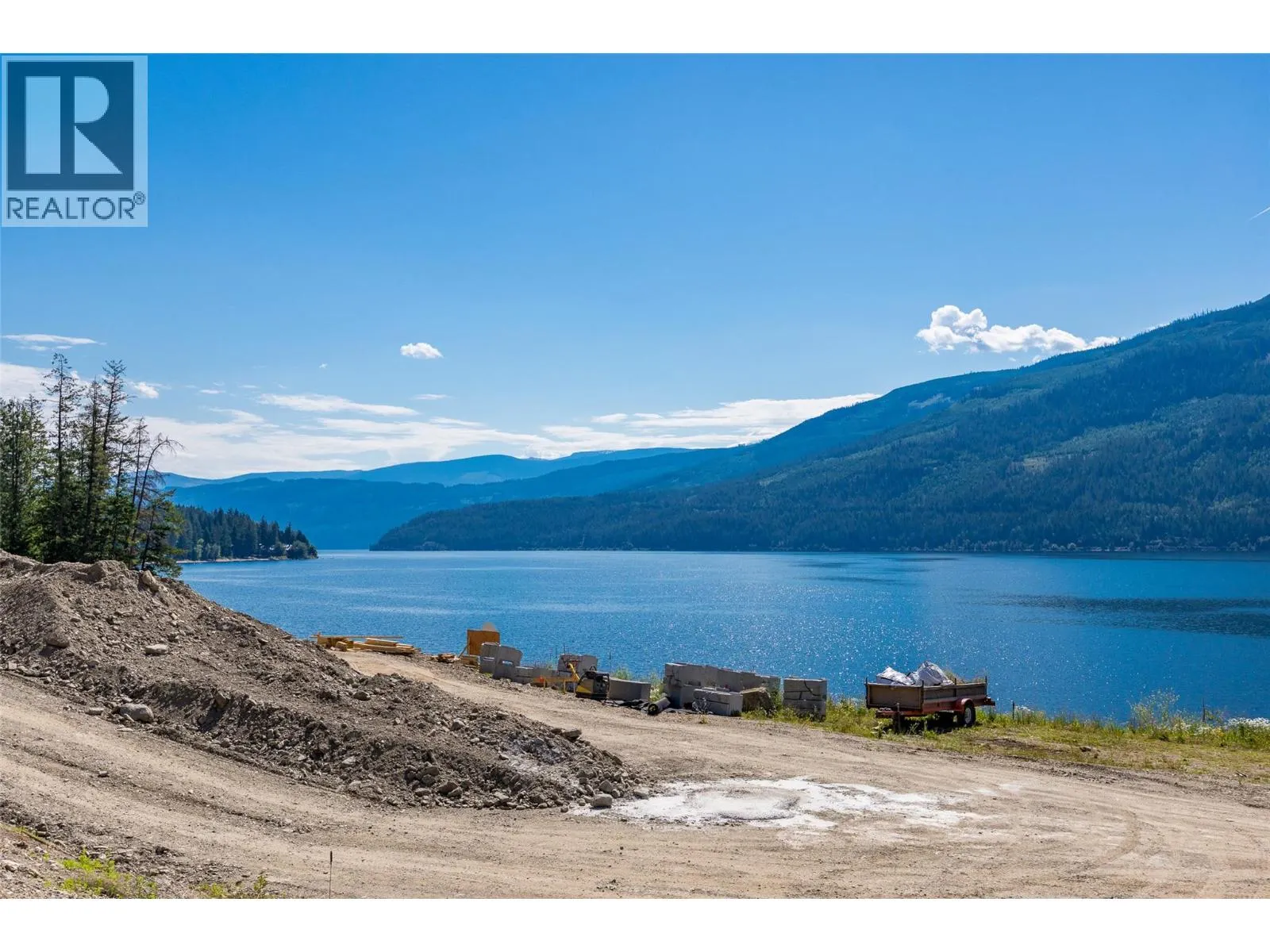 4990 Sunnybrae-Canoe Point Road Unit# 7