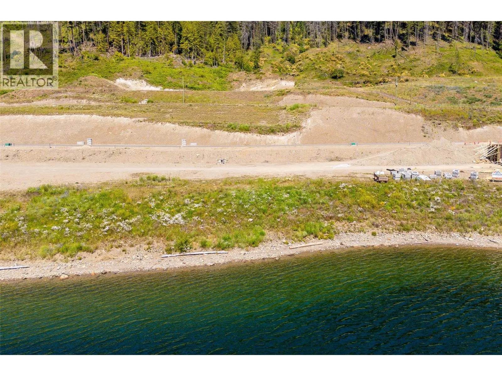 4990 Sunnybrae-Canoe Point Road Unit# 7