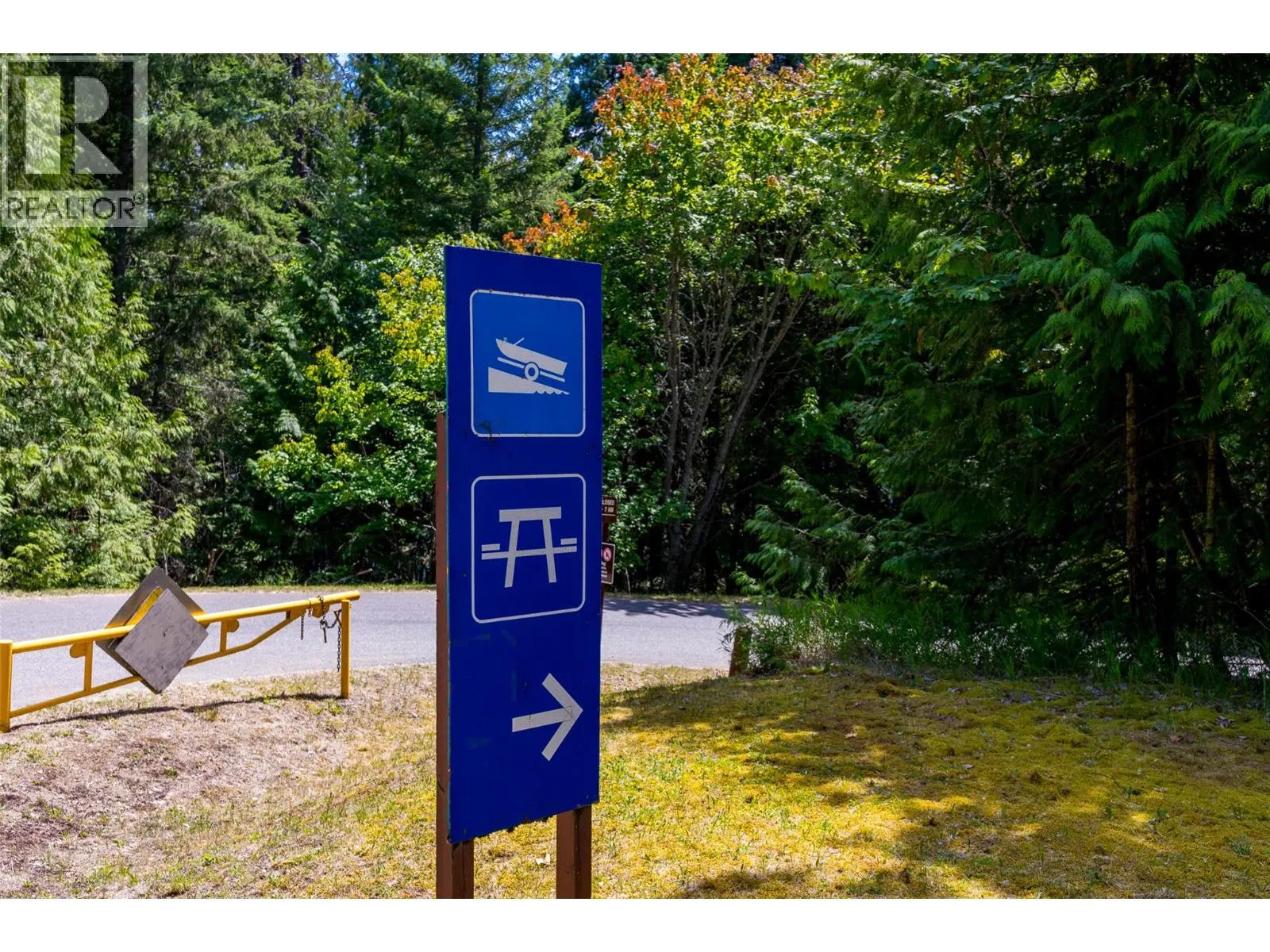 4990 Sunnybrae-Canoe Point Road Unit# 13