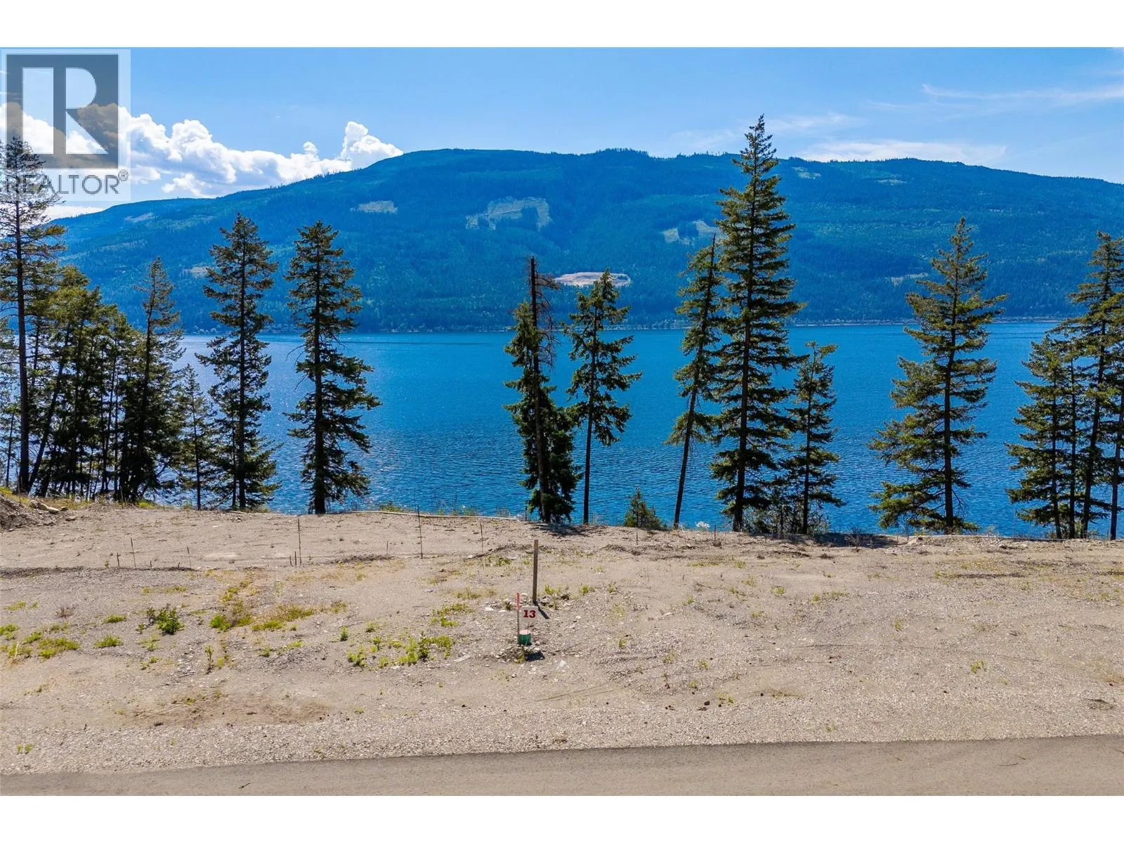 4990 Sunnybrae-Canoe Point Road Unit# 13