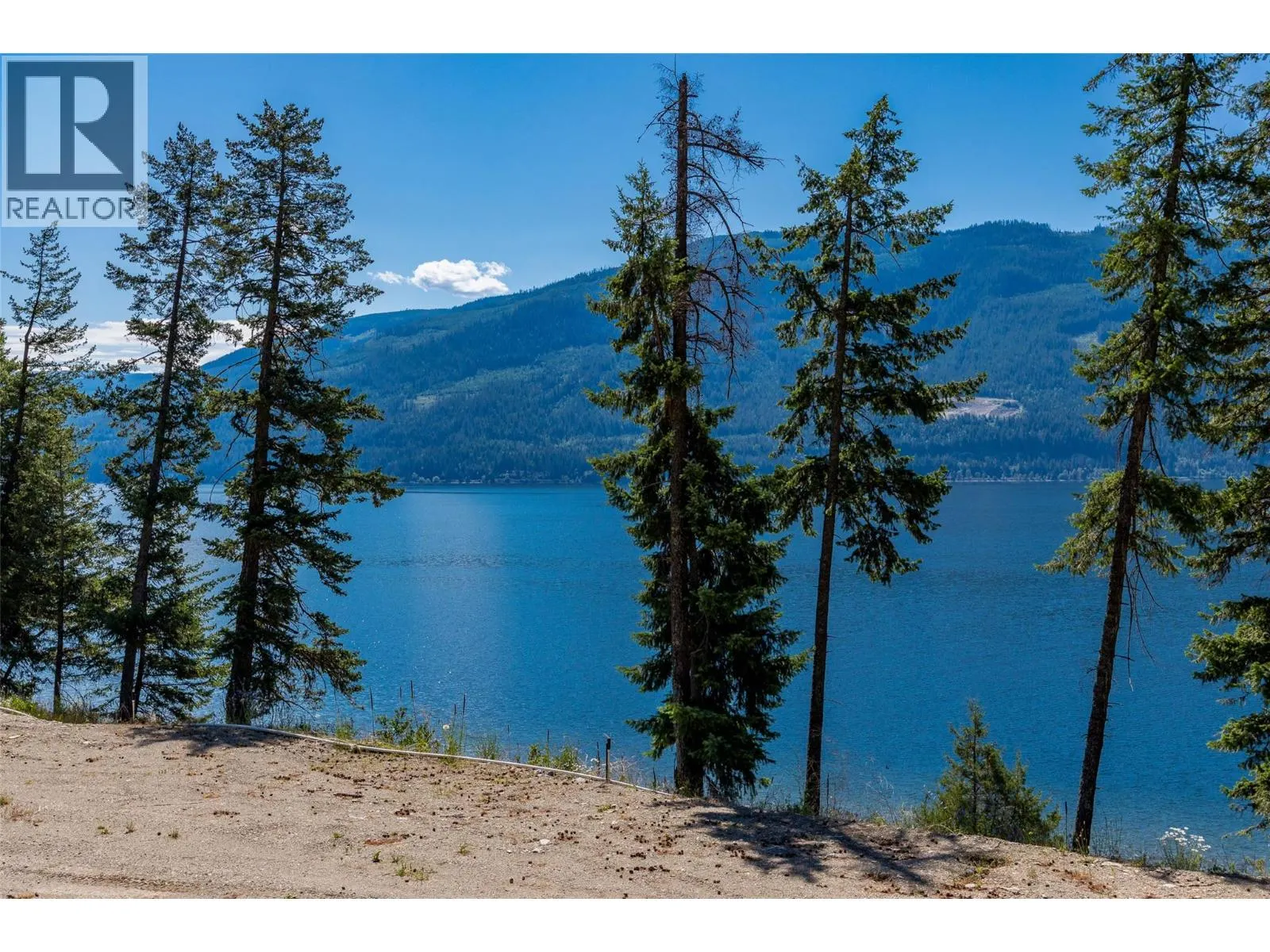 4990 Sunnybrae-Canoe Point Road Unit# 13