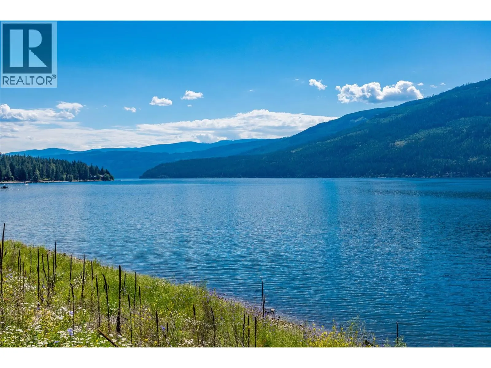 4990 Sunnybrae-Canoe Point Road Unit# 14