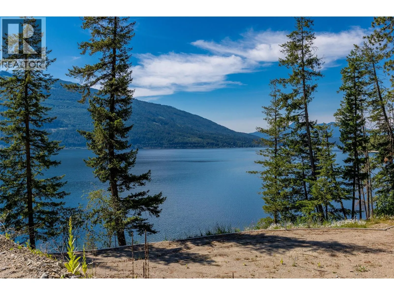 4990 Sunnybrae-Canoe Point Road Unit# 14