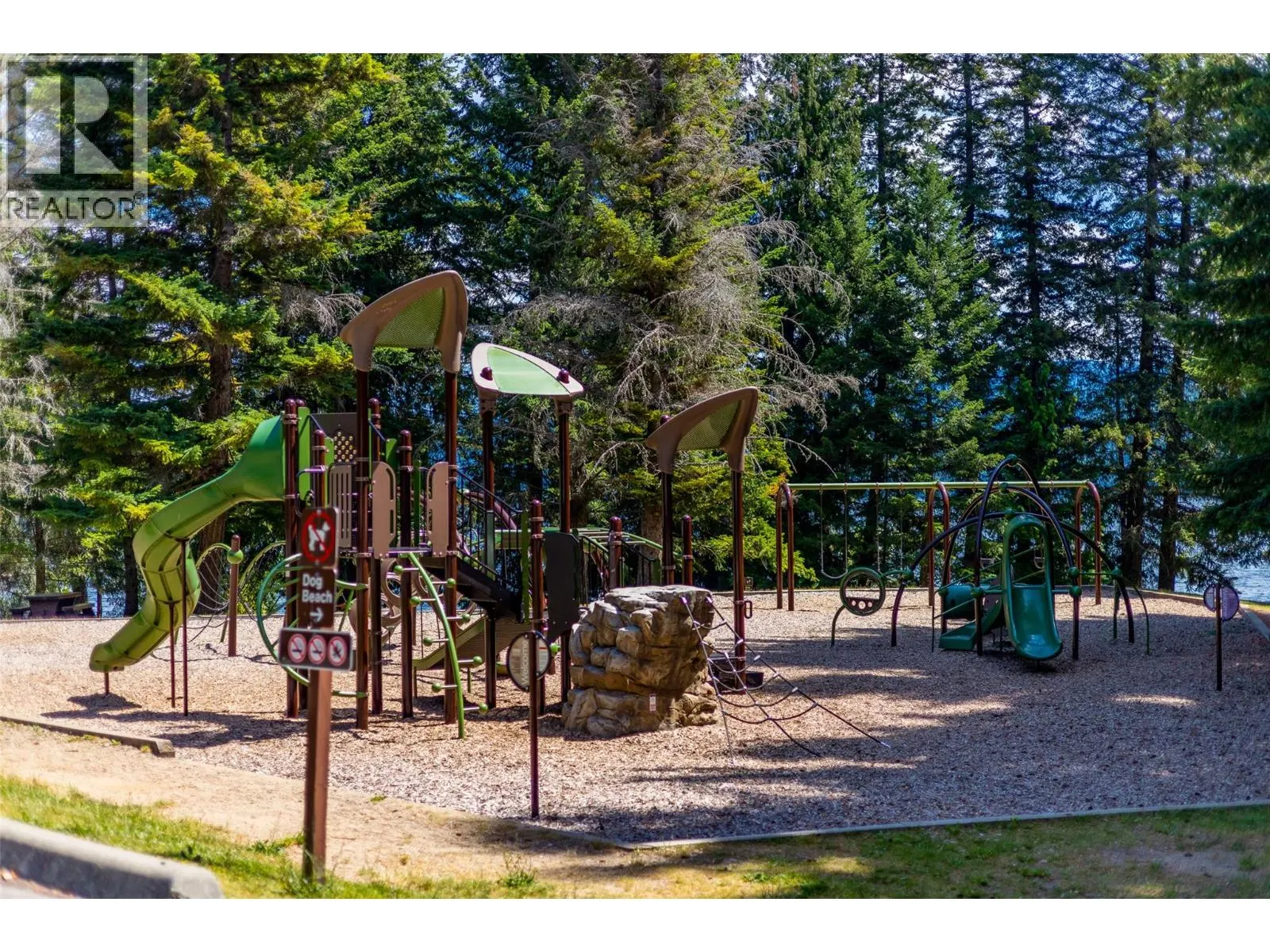 4990 Sunnybrae-Canoe Point Road Unit# 14