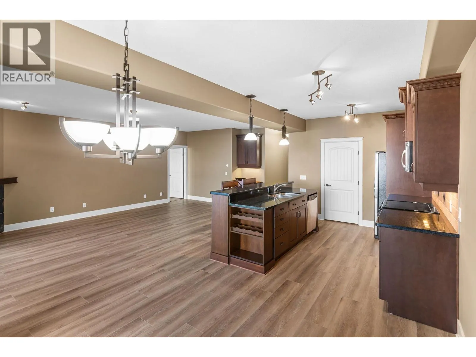 4350 Ponderosa Drive Unit# 108