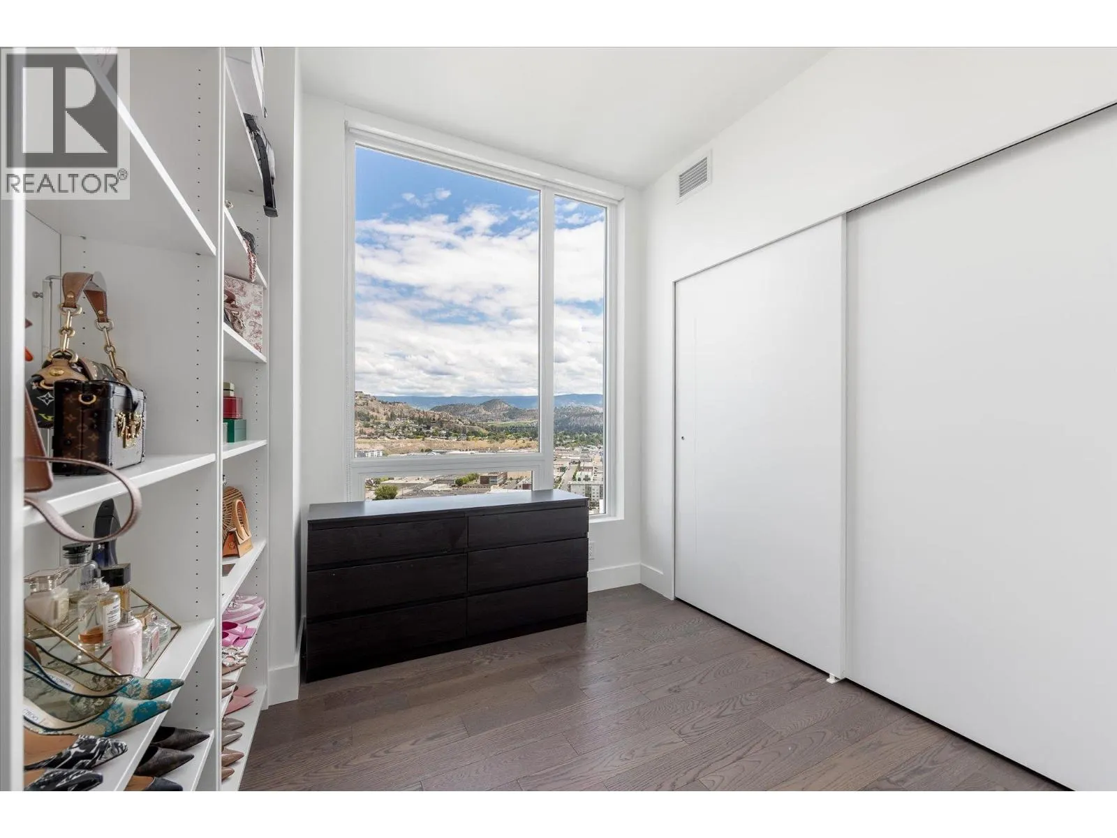 1191 Sunset Drive Unit# 2606