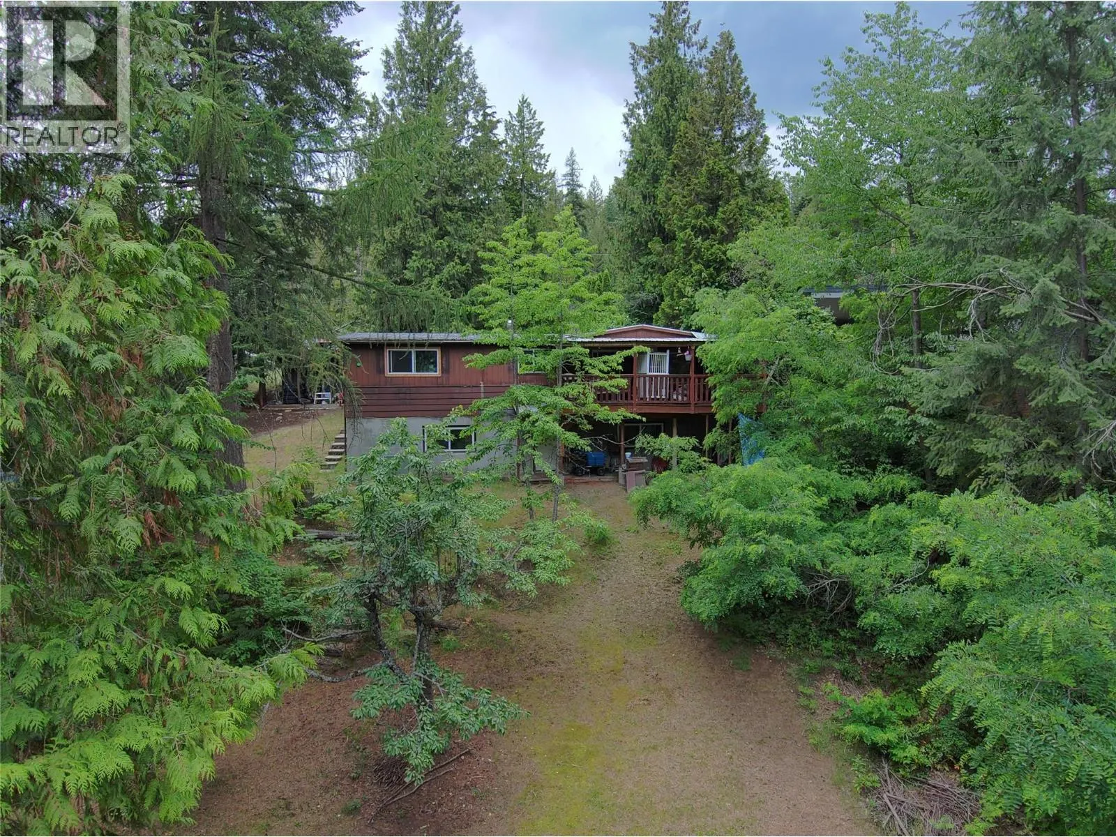 2186 Crestview Crescent