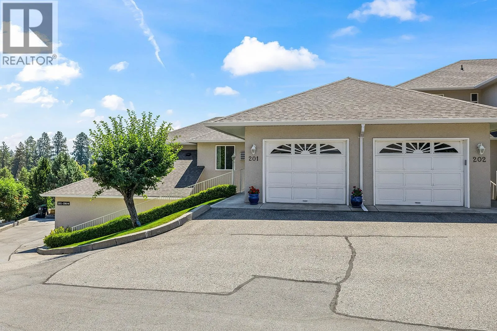 2377 Shannon Woods Drive Unit# 201