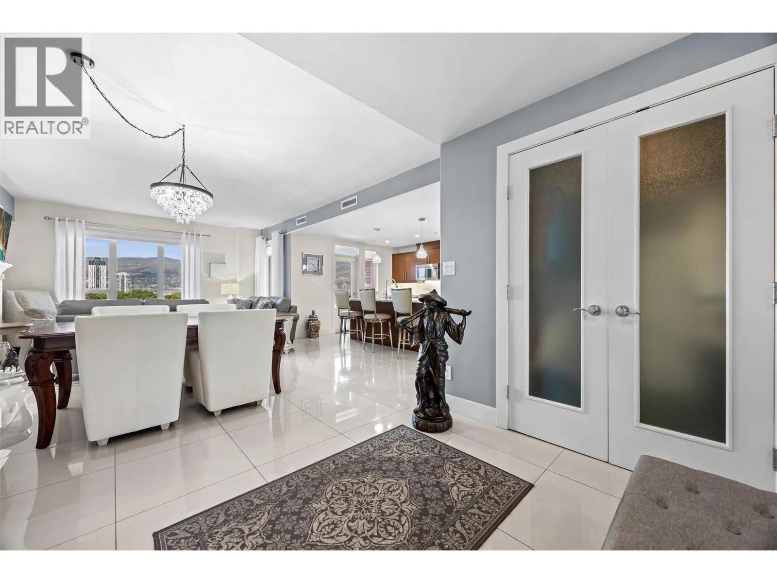 1160 Bernard Avenue Unit# 601