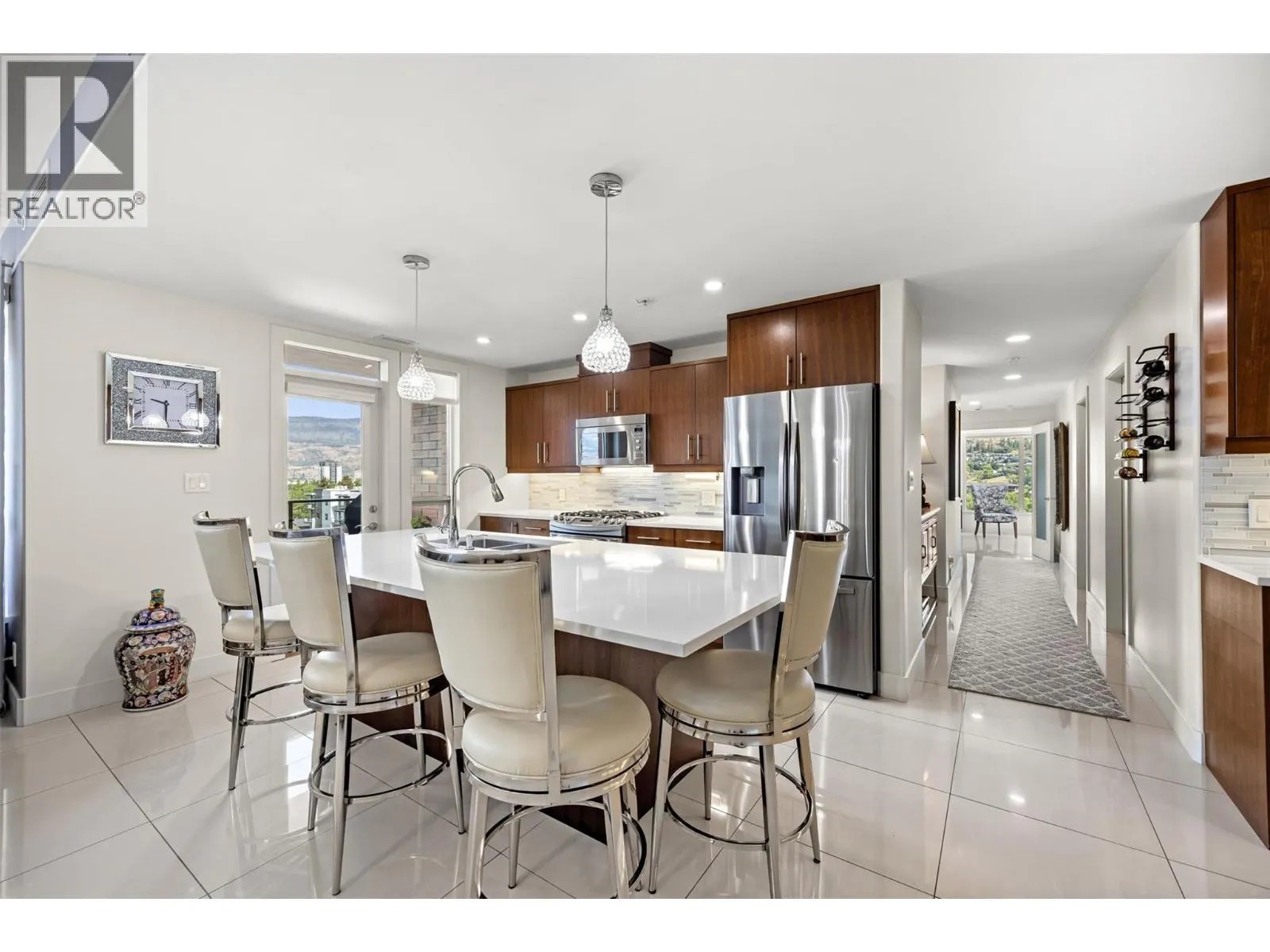 1160 Bernard Avenue Unit# 601