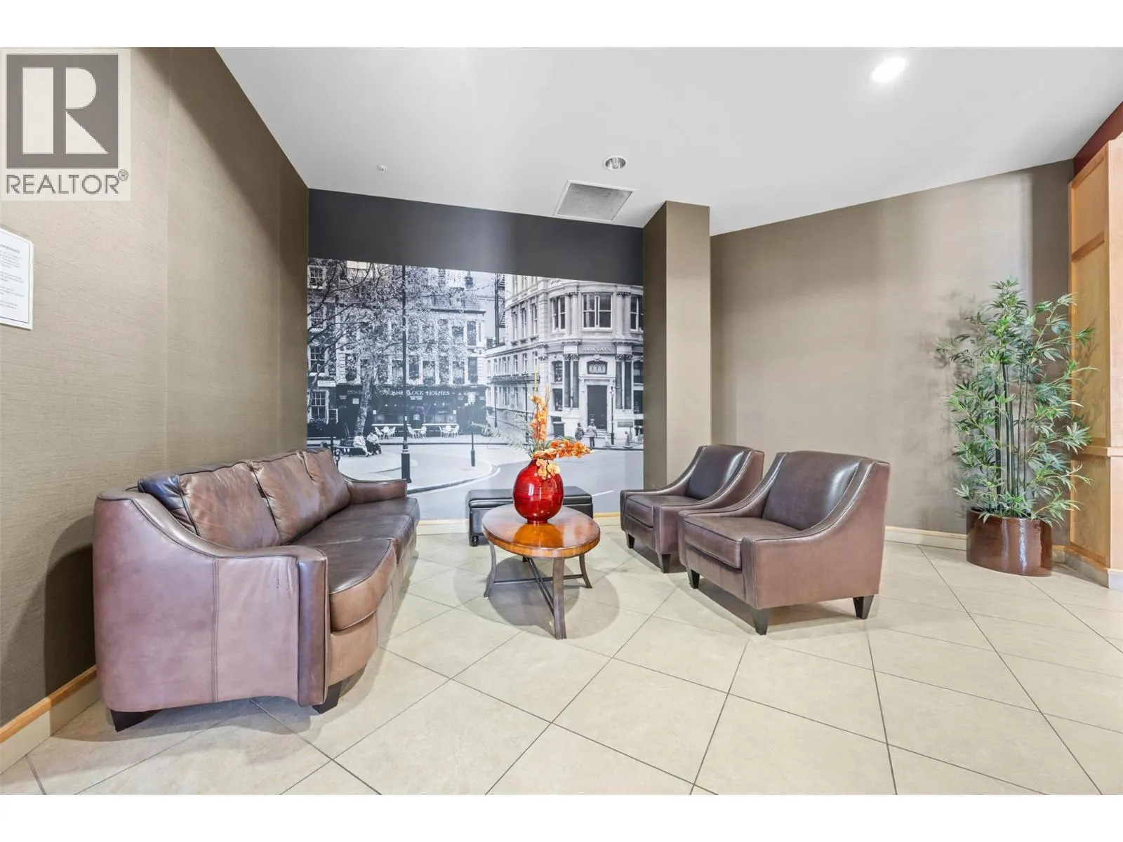 1160 Bernard Avenue Unit# 601