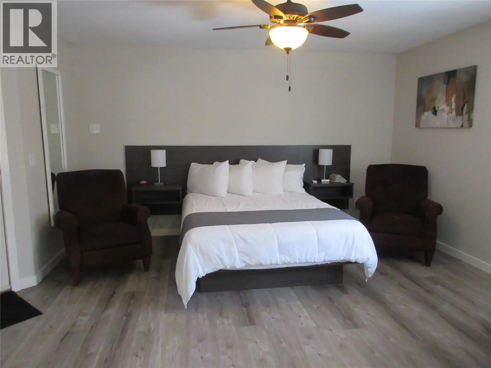 415 Commonwealth Road Unit# 1621