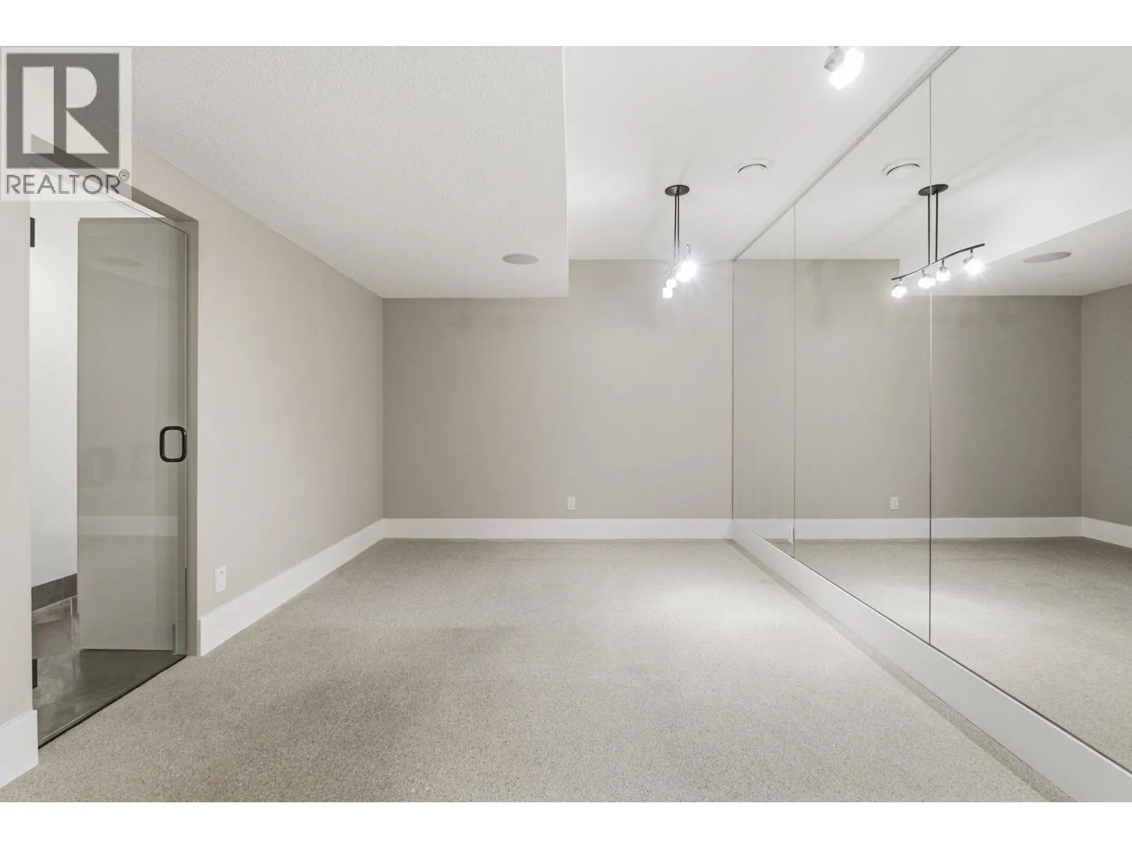 2109 Capistrano Drive