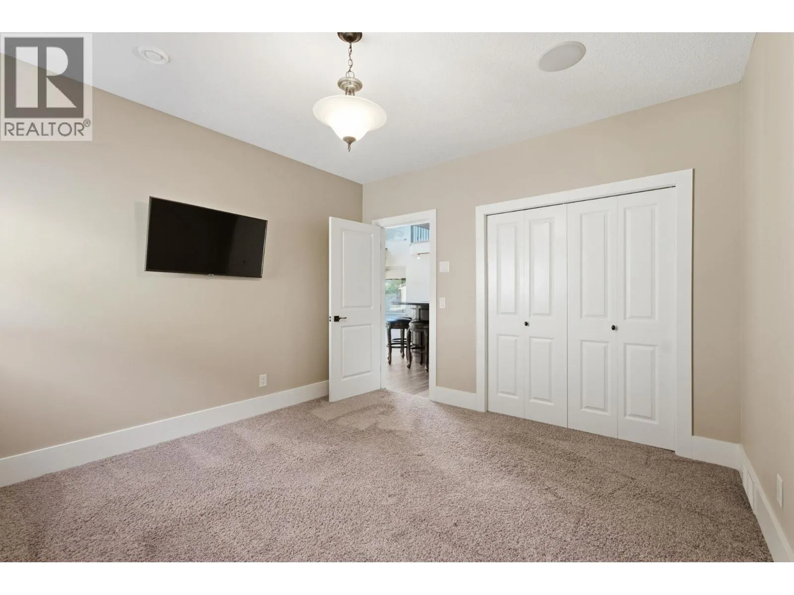 2109 Capistrano Drive