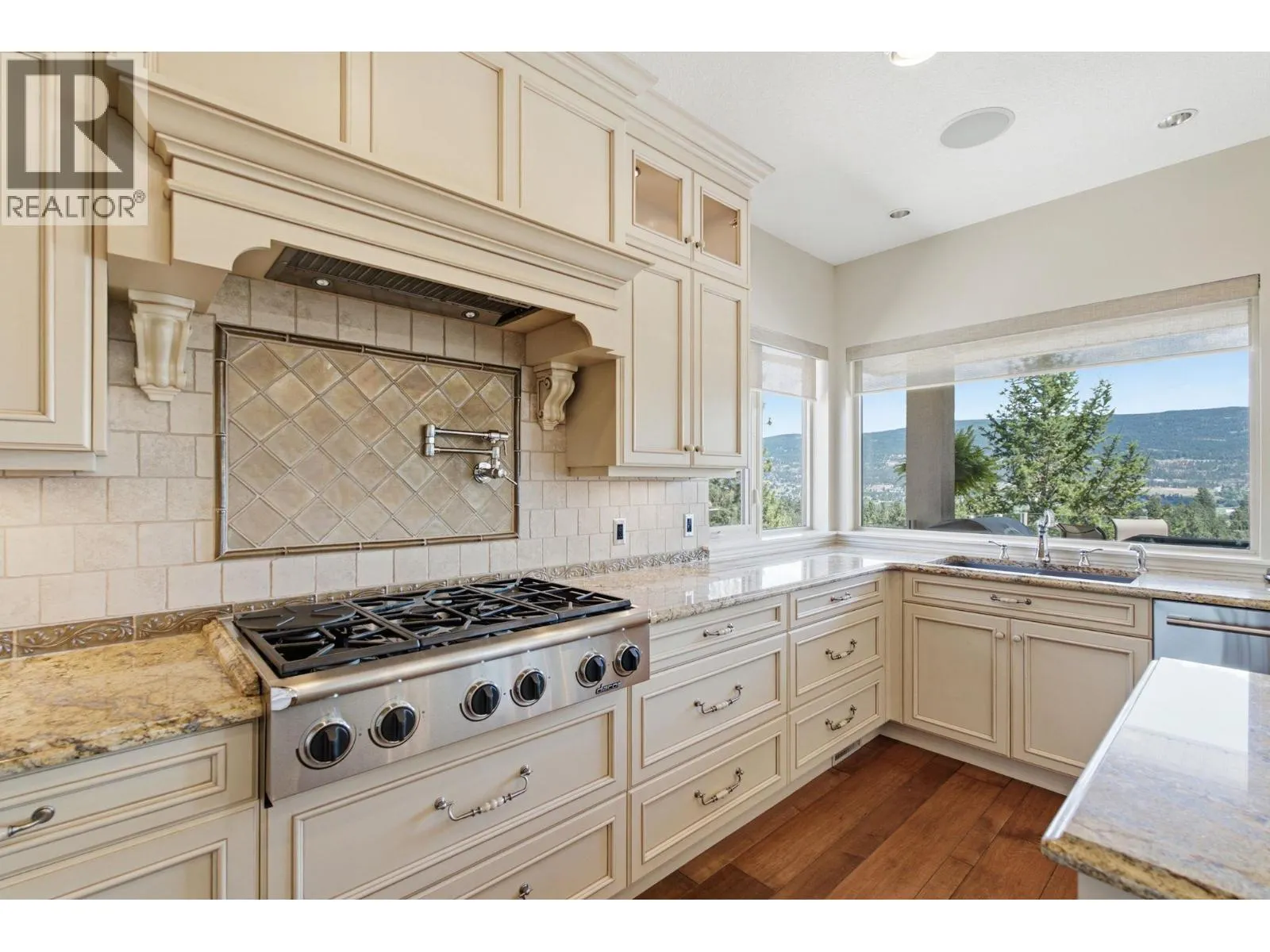 2109 Capistrano Drive
