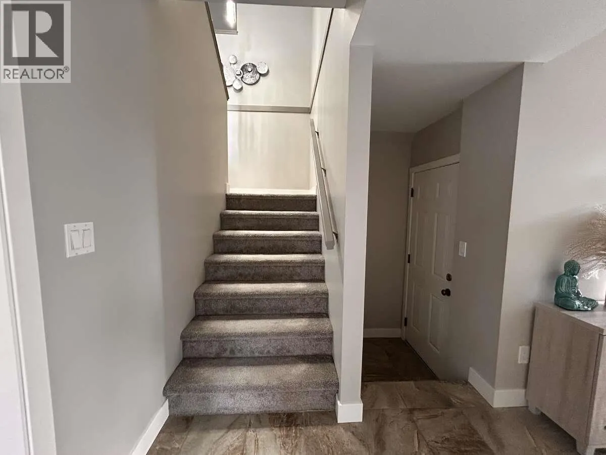 2906 Bentley Road