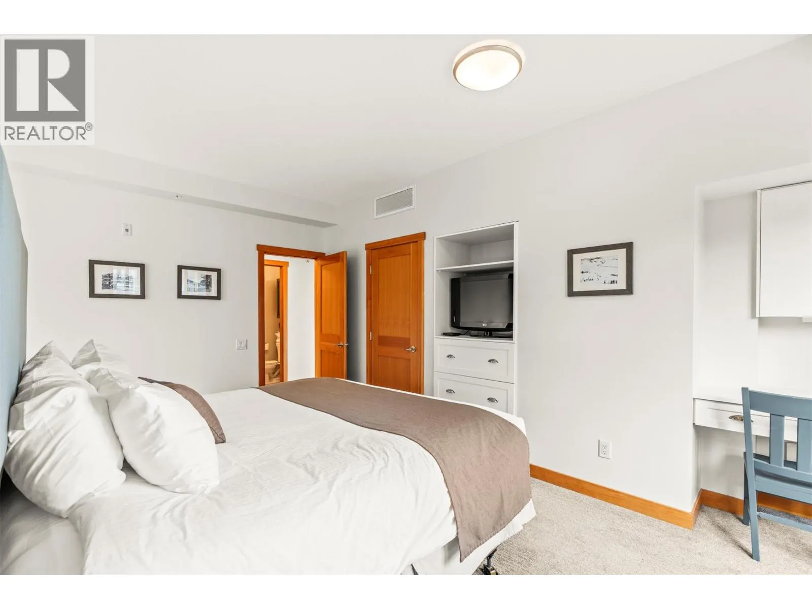 107 Village Centre Court Unit# 416